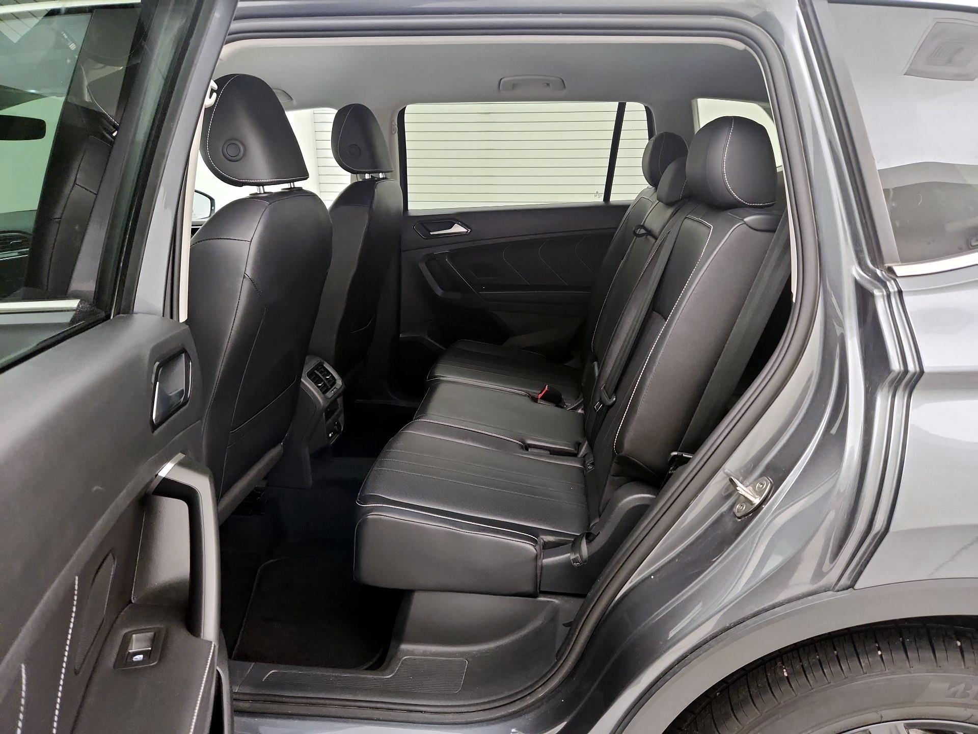 Thumbnail: 2024 Volkswagen Tiguan - 19