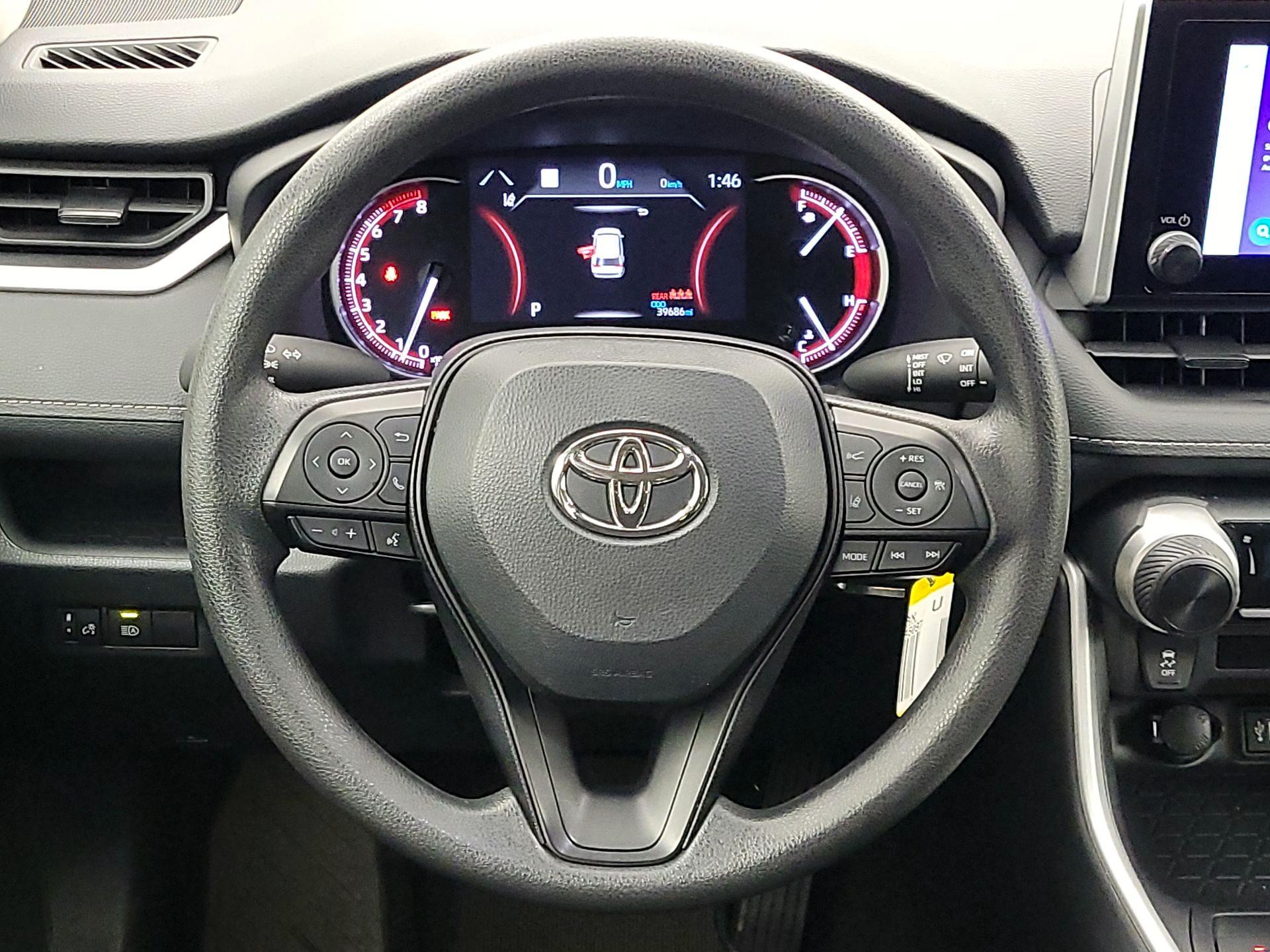 Thumbnail: 2024 Toyota RAV4 - 10