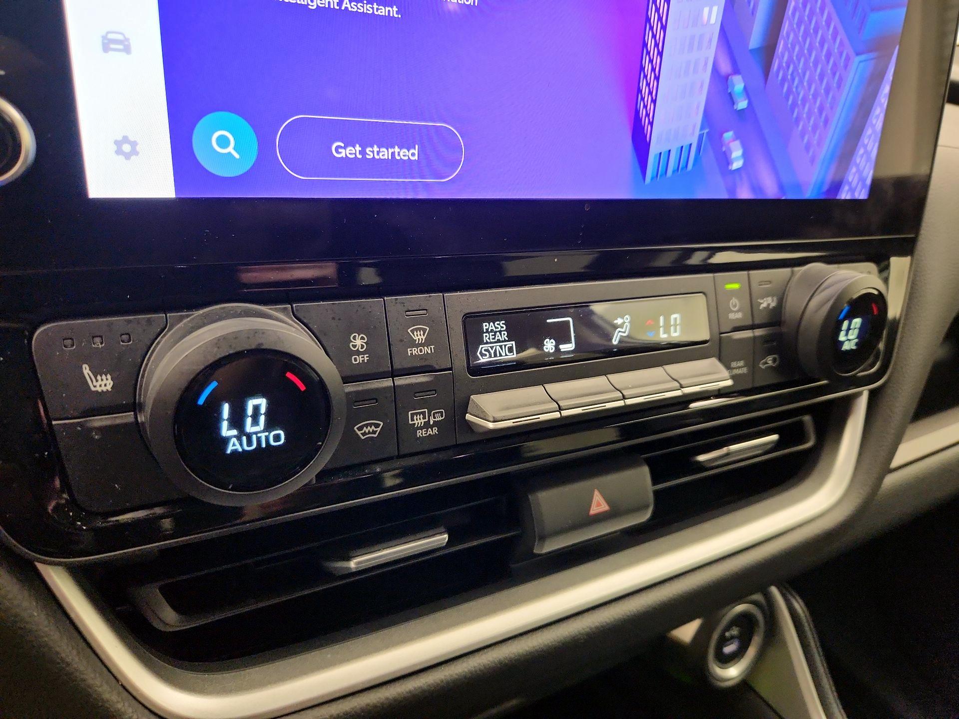 Thumbnail: 2024 Toyota Grand Highlander - 16