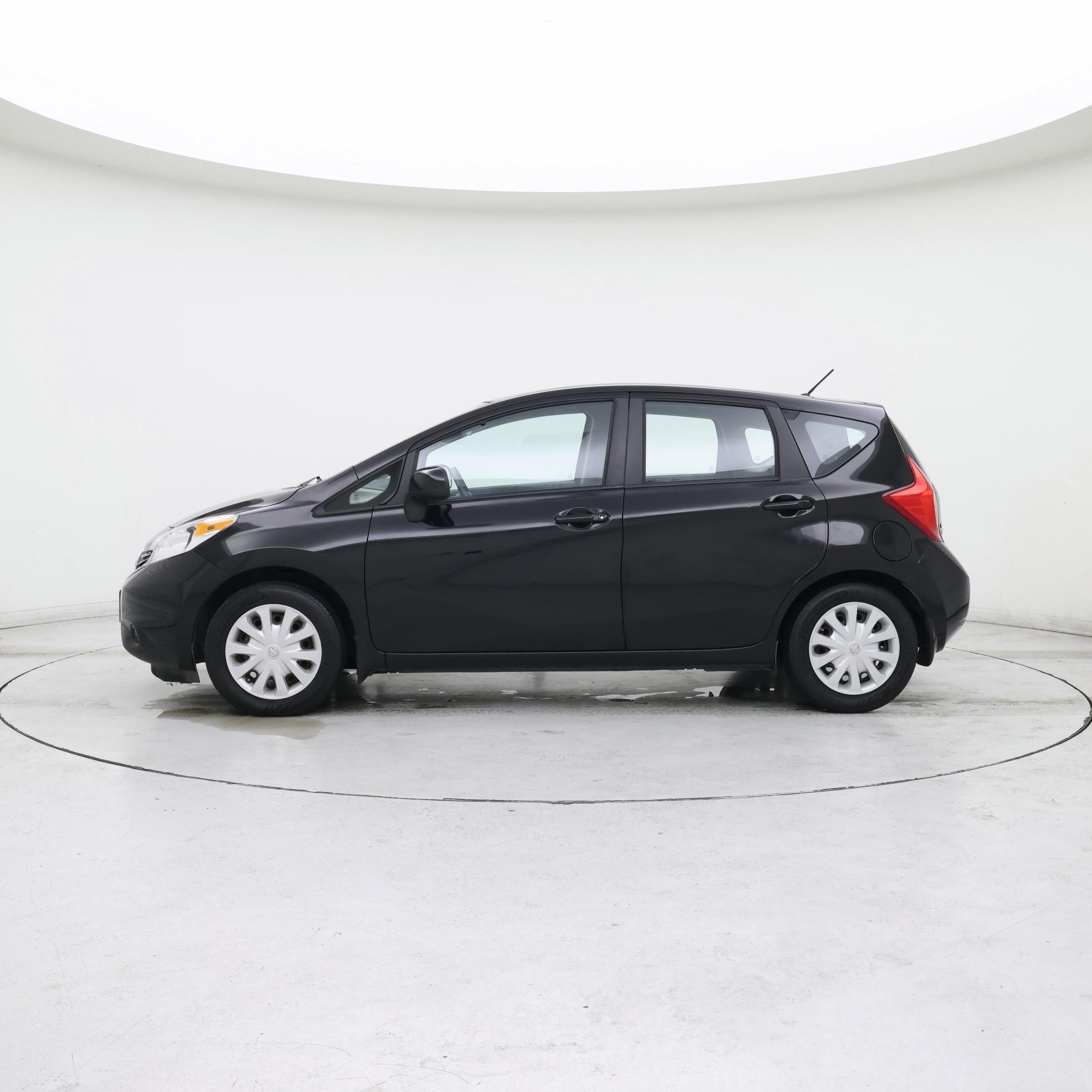 Thumbnail: 2014 Nissan Versa Note - 3
