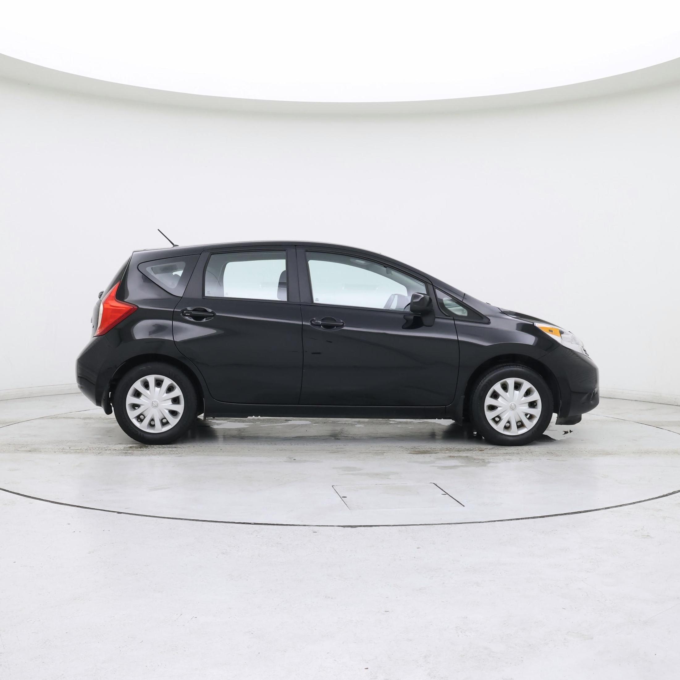 Thumbnail: 2014 Nissan Versa Note - 7
