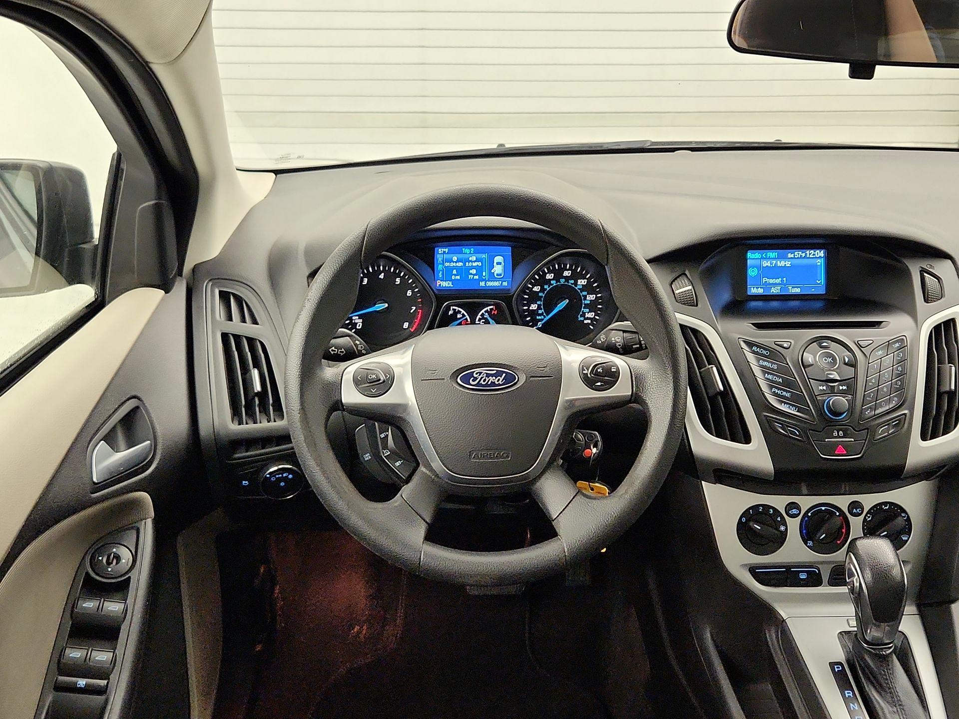 Thumbnail: 2014 Ford Focus - 10