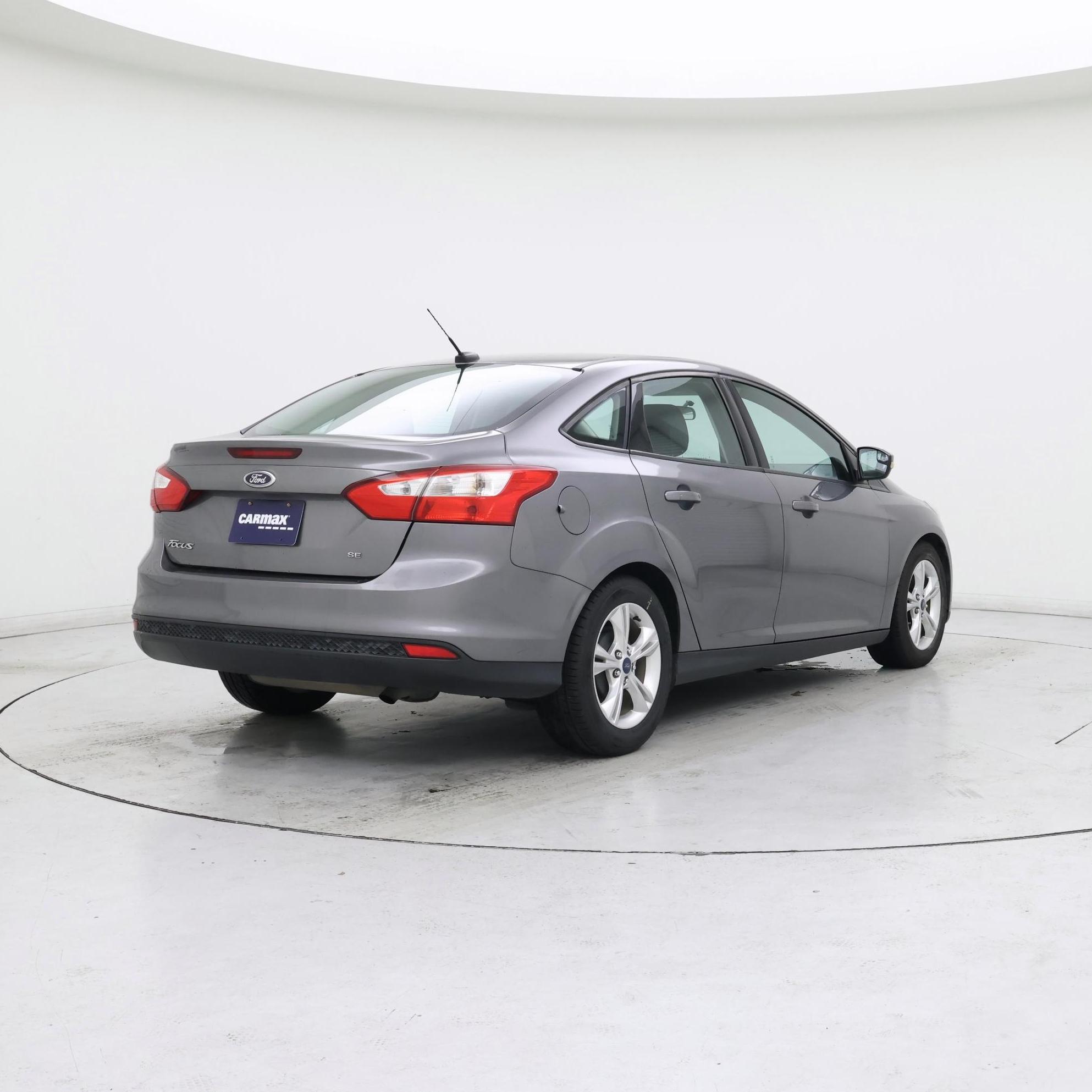Thumbnail: 2014 Ford Focus - 8