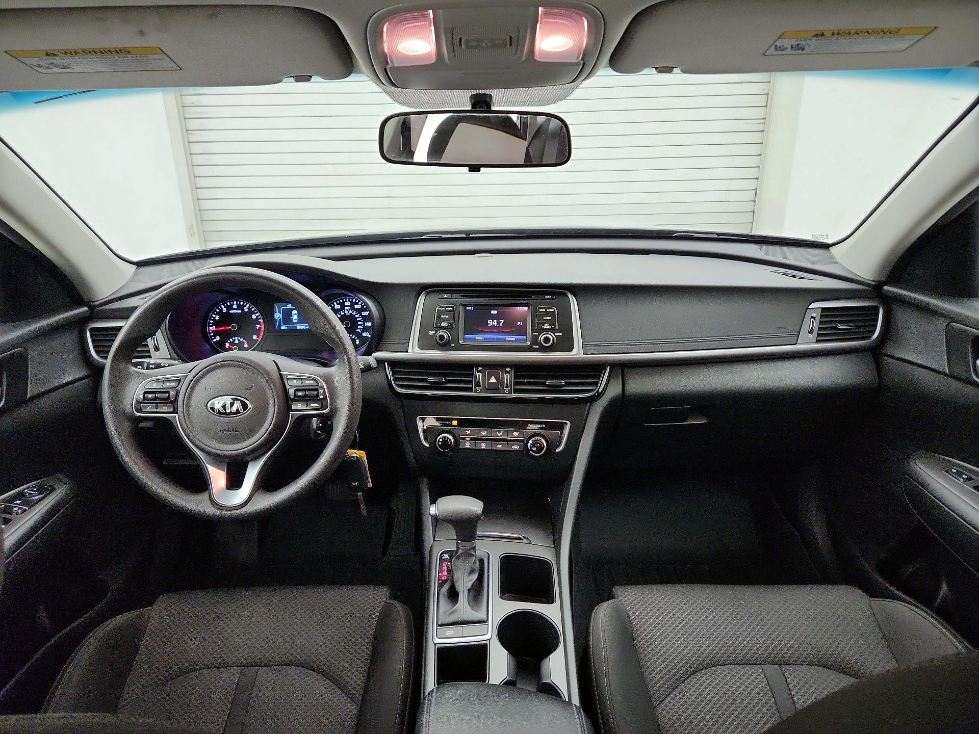 Thumbnail: 2016 Kia Optima - 9