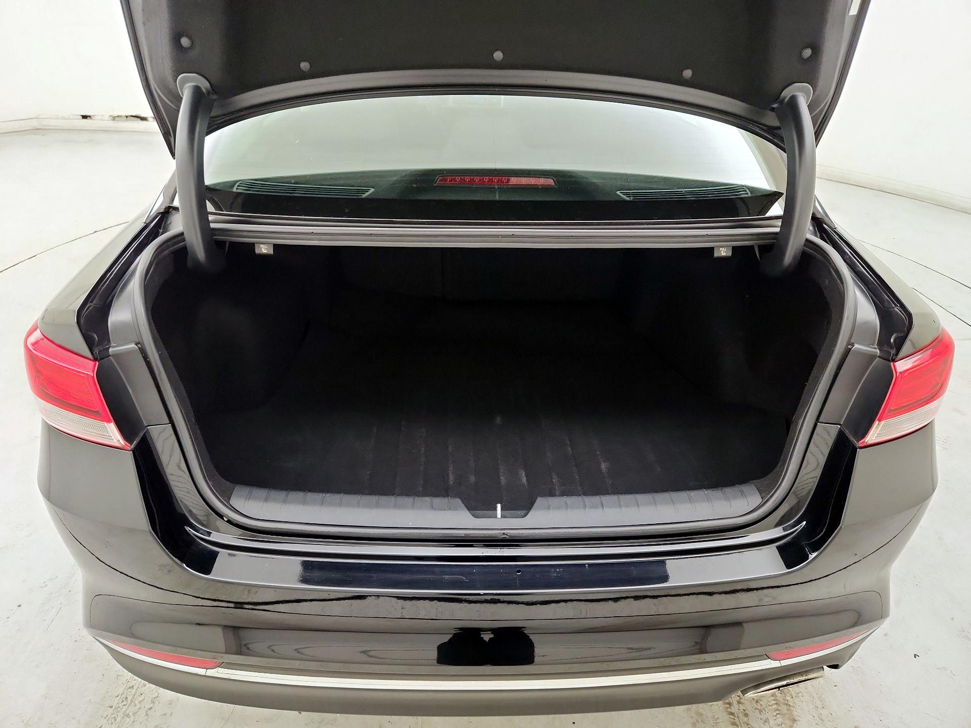 Thumbnail: 2016 Kia Optima - 20