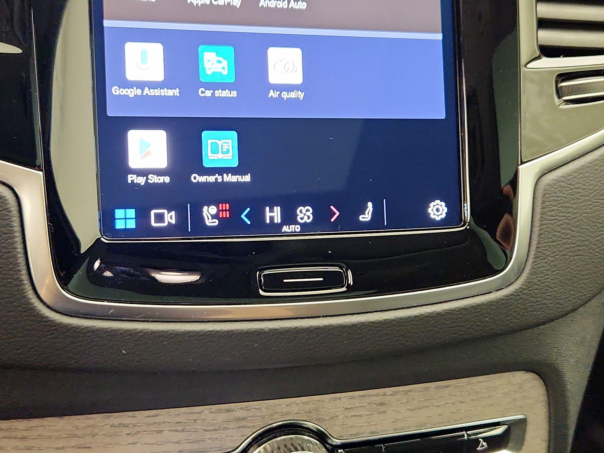 Thumbnail: 2024 Volvo XC90 - 17