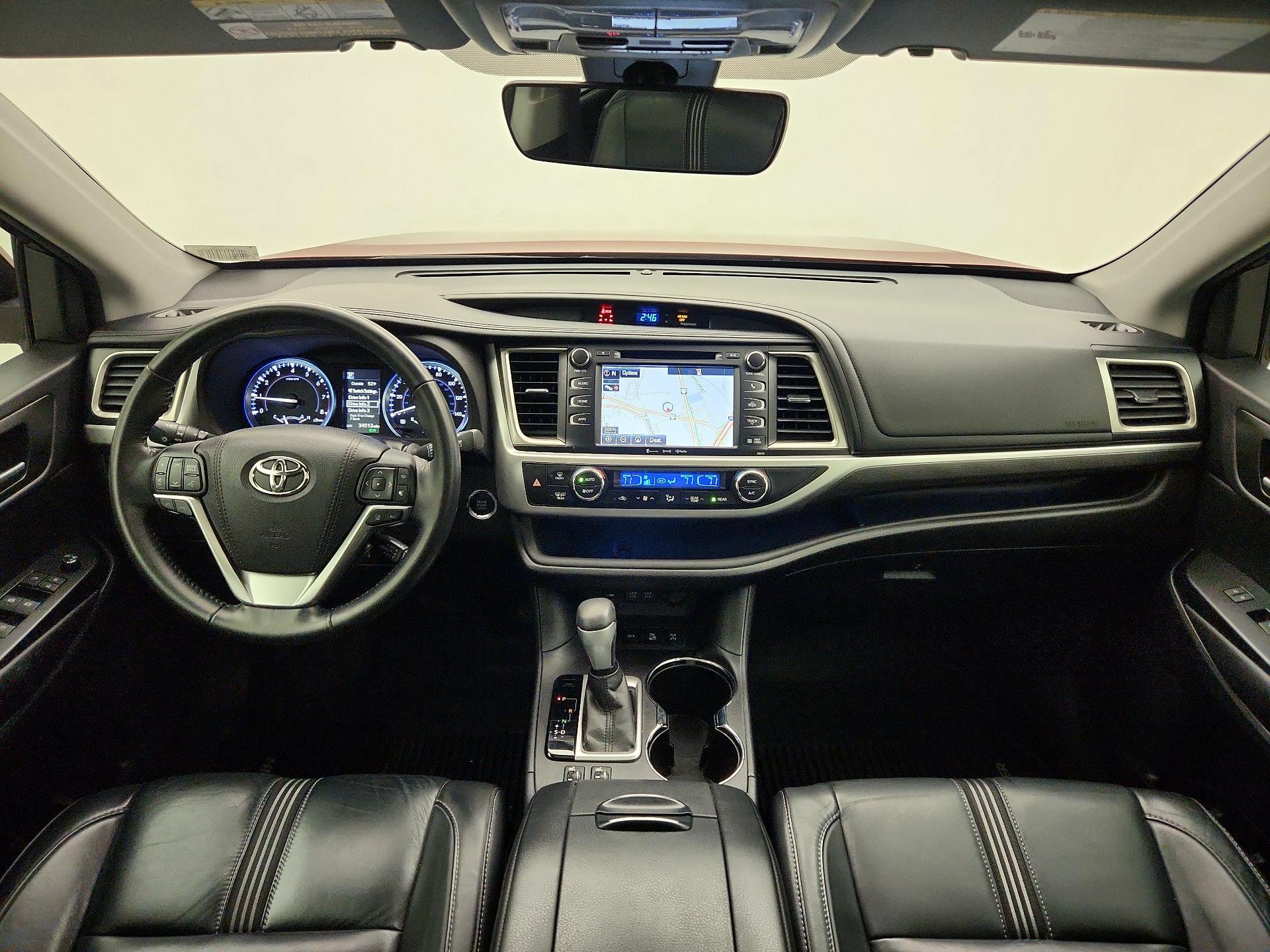 Thumbnail: 2017 Toyota Highlander - 9