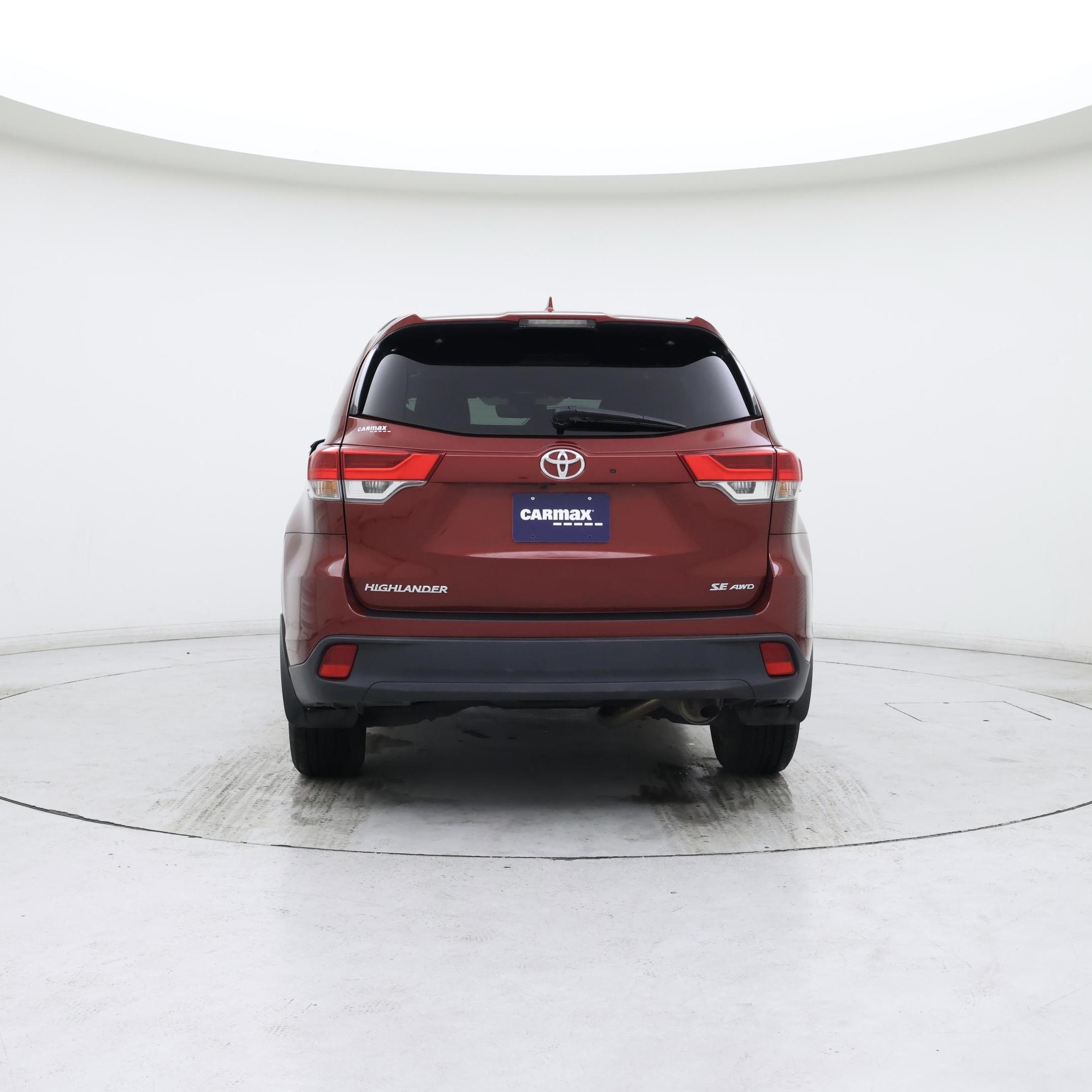 Thumbnail: 2017 Toyota Highlander - 6