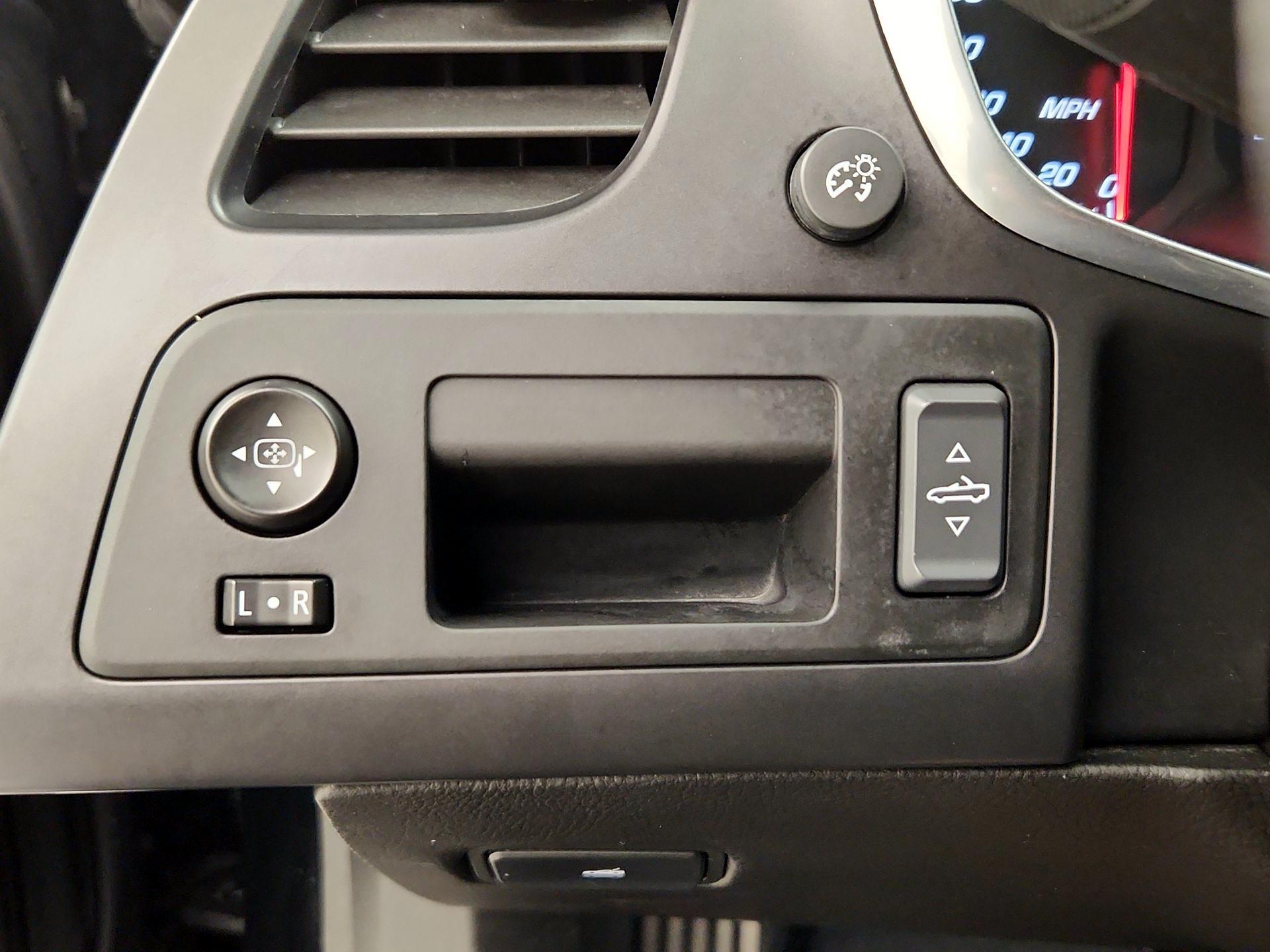 Thumbnail: 2016 Chevrolet Corvette - 13