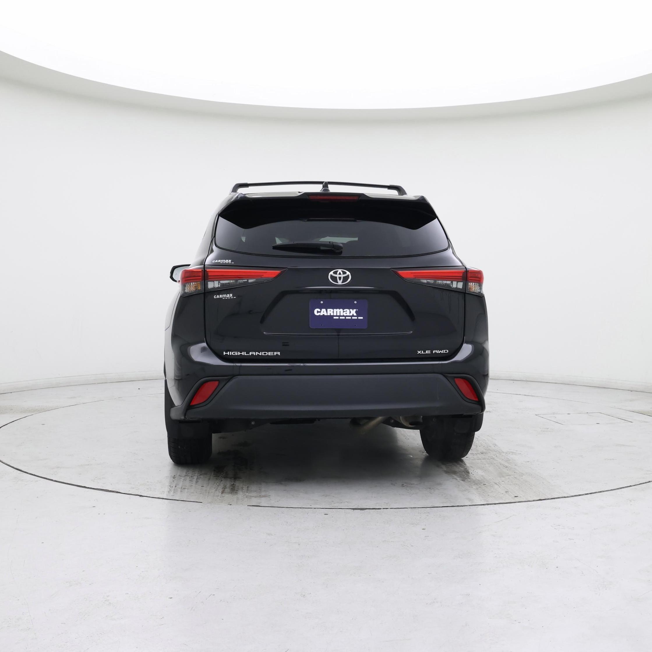 Thumbnail: 2023 Toyota Highlander - 6