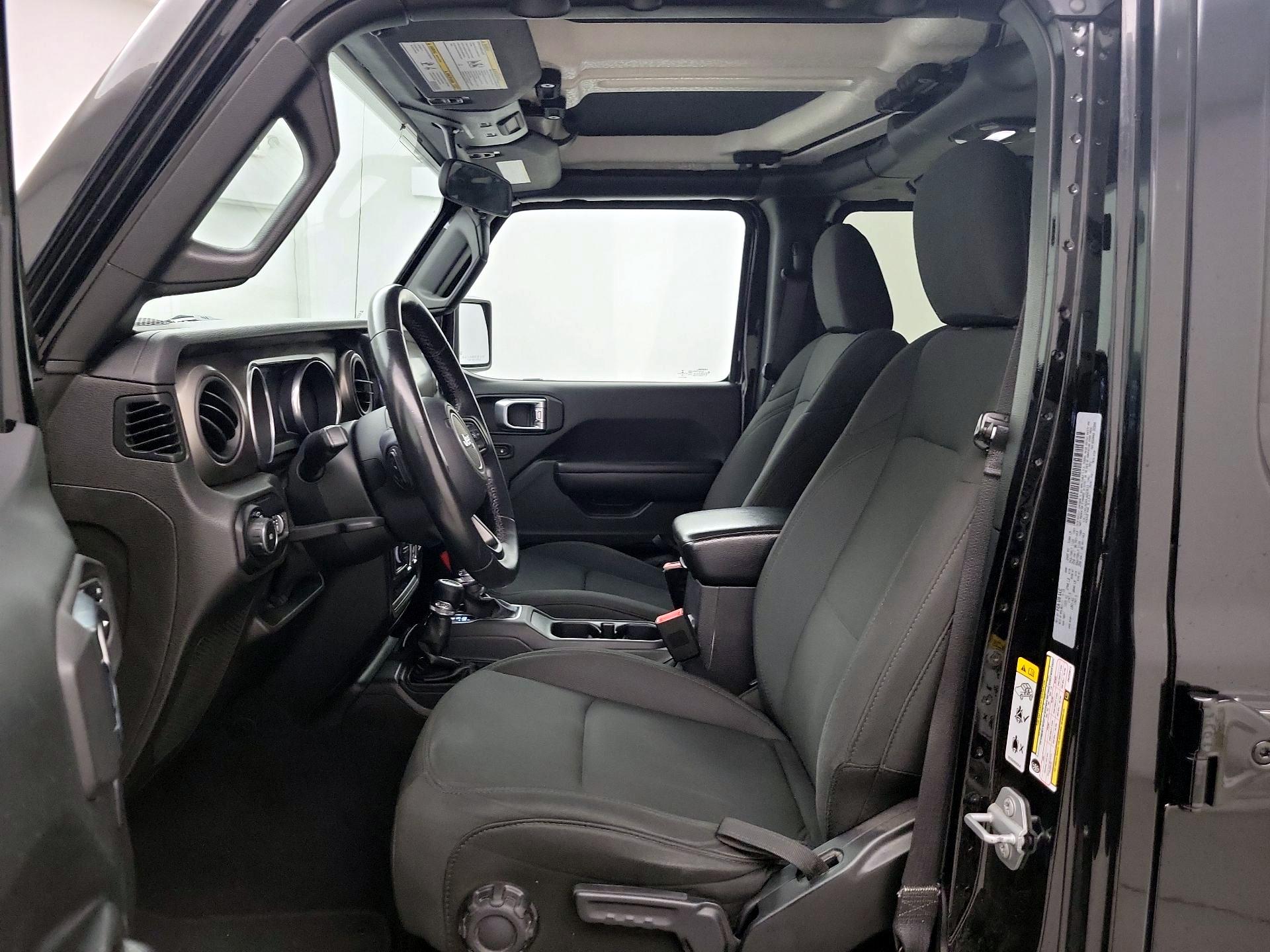 Thumbnail: 2018 Jeep Wrangler - 11