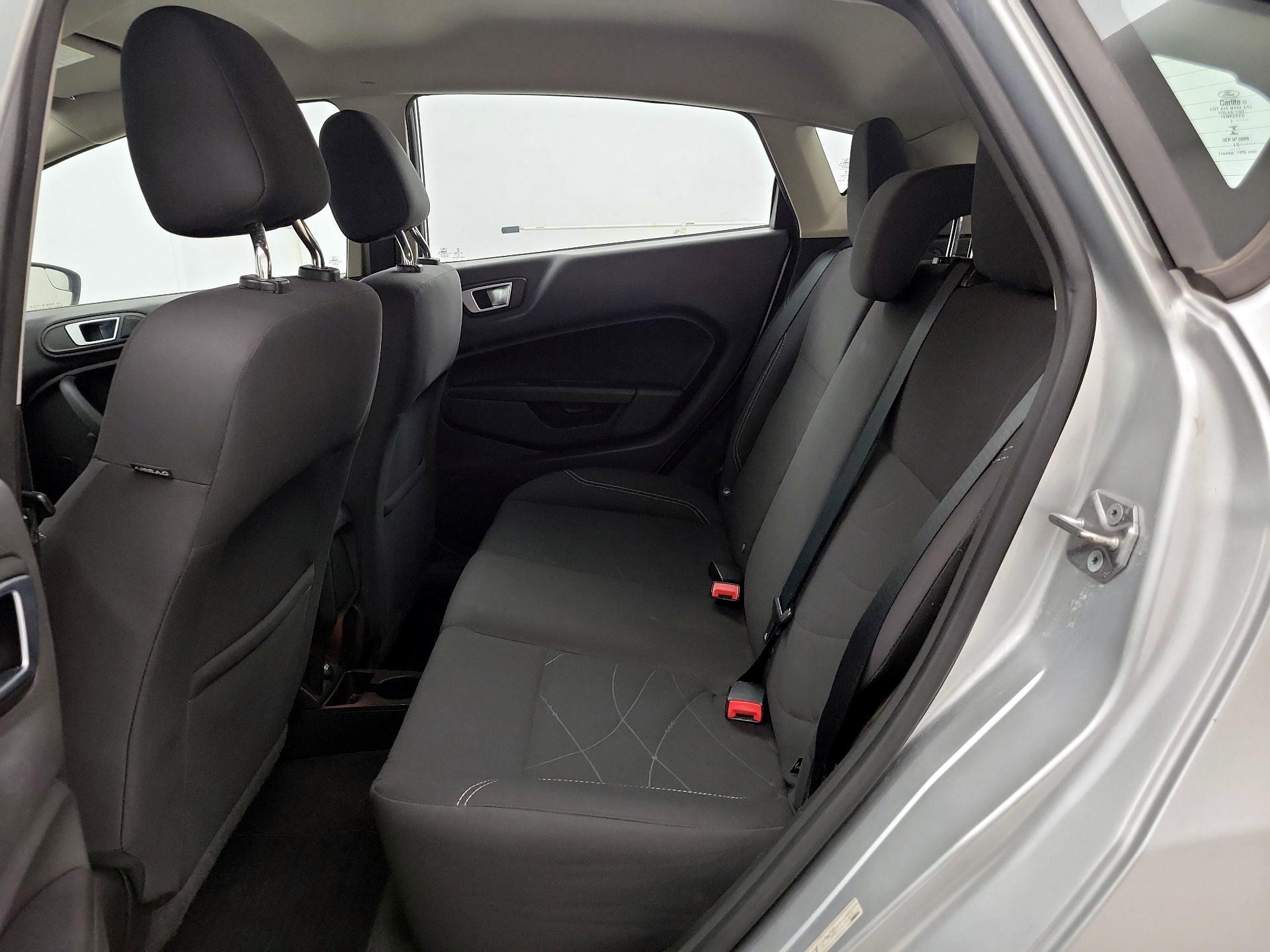 Thumbnail: 2016 Ford Fiesta - 18