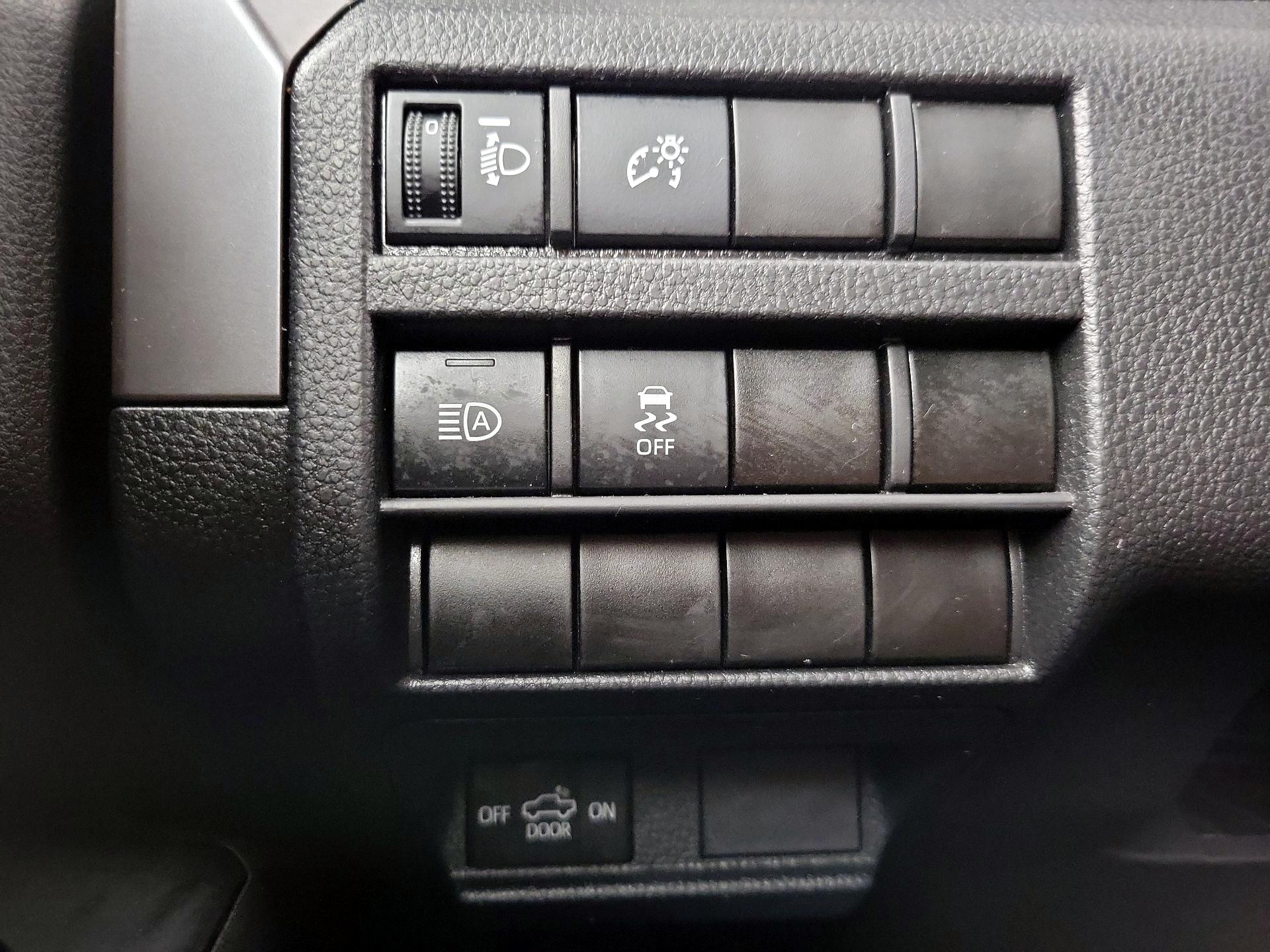 Thumbnail: 2025 Toyota Tacoma - 13