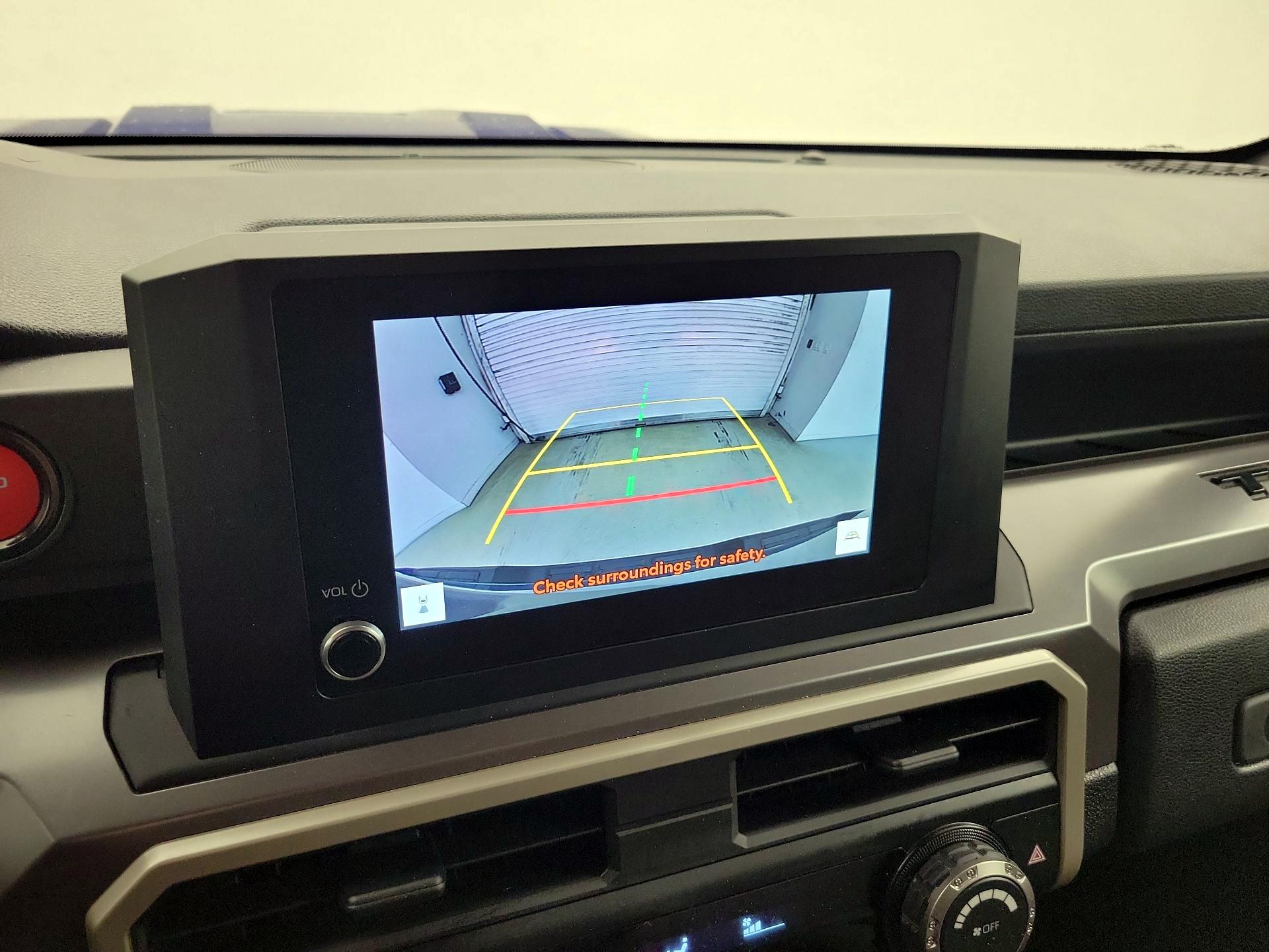 Thumbnail: 2025 Toyota Tacoma - 14