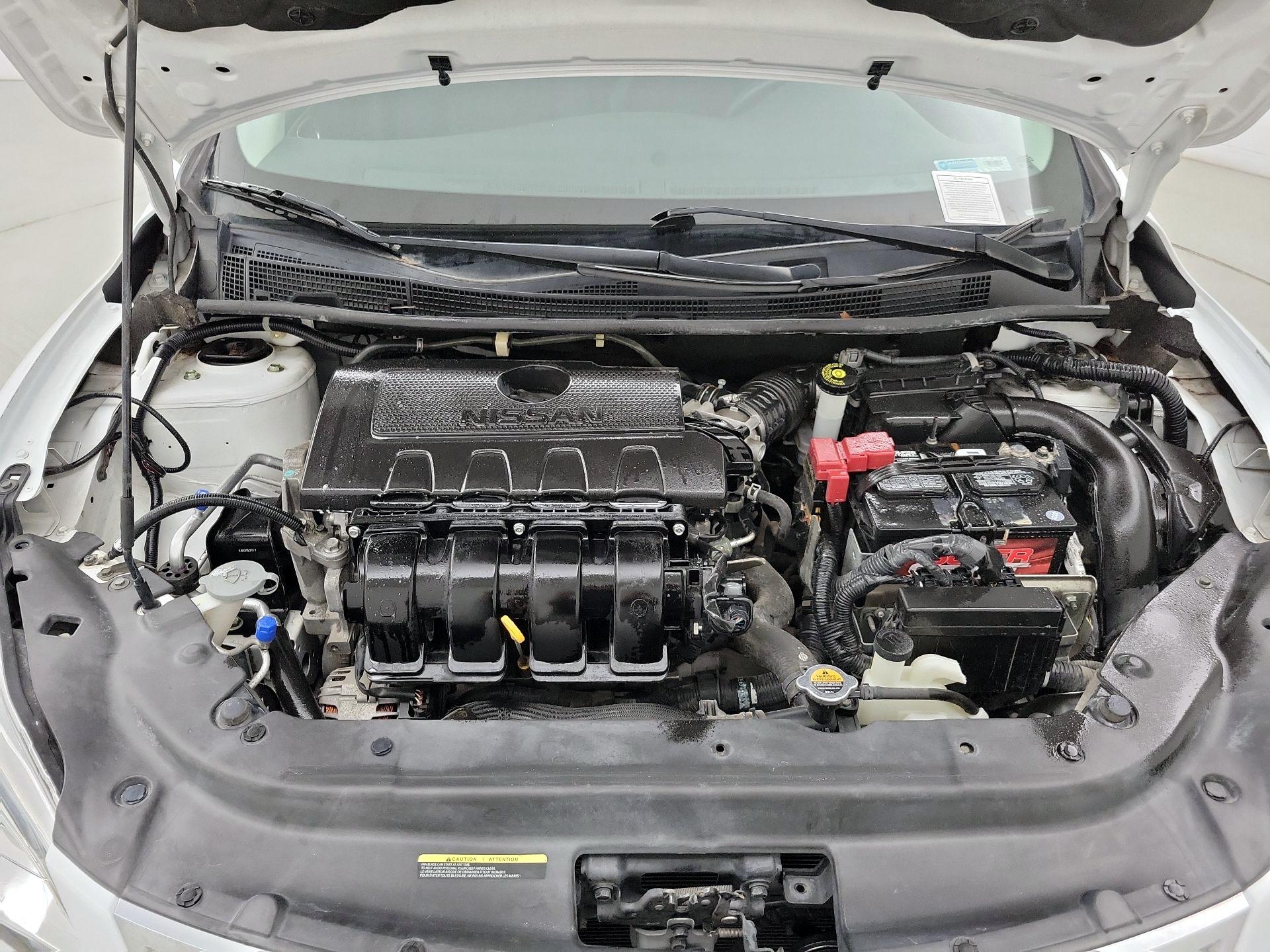 Thumbnail: 2015 Nissan Sentra - 20