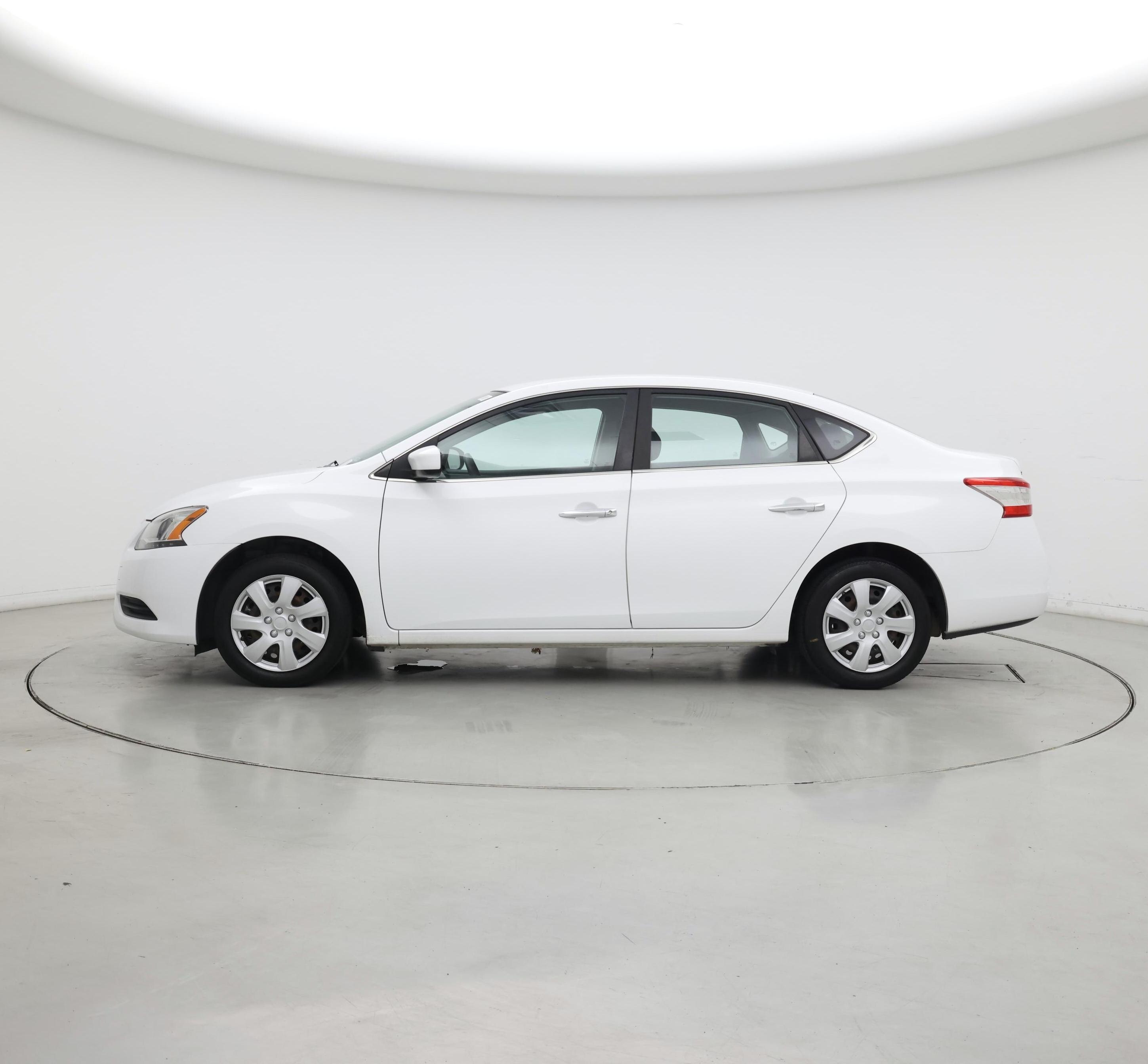 Thumbnail: 2015 Nissan Sentra - 3