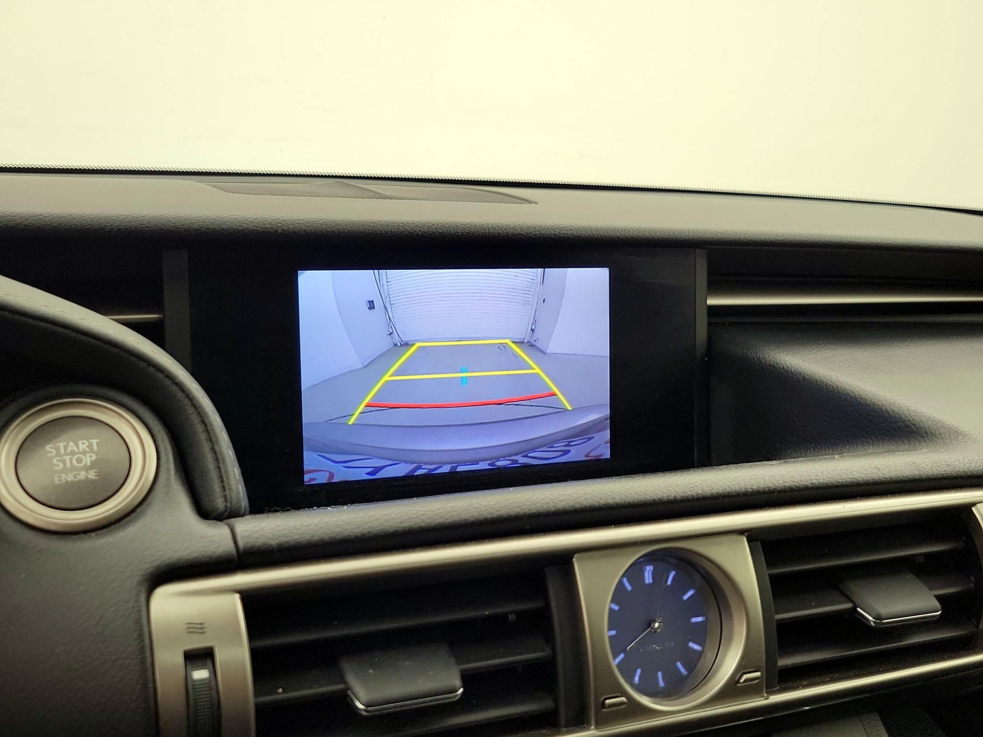 Thumbnail: 2015 Lexus IS - 15