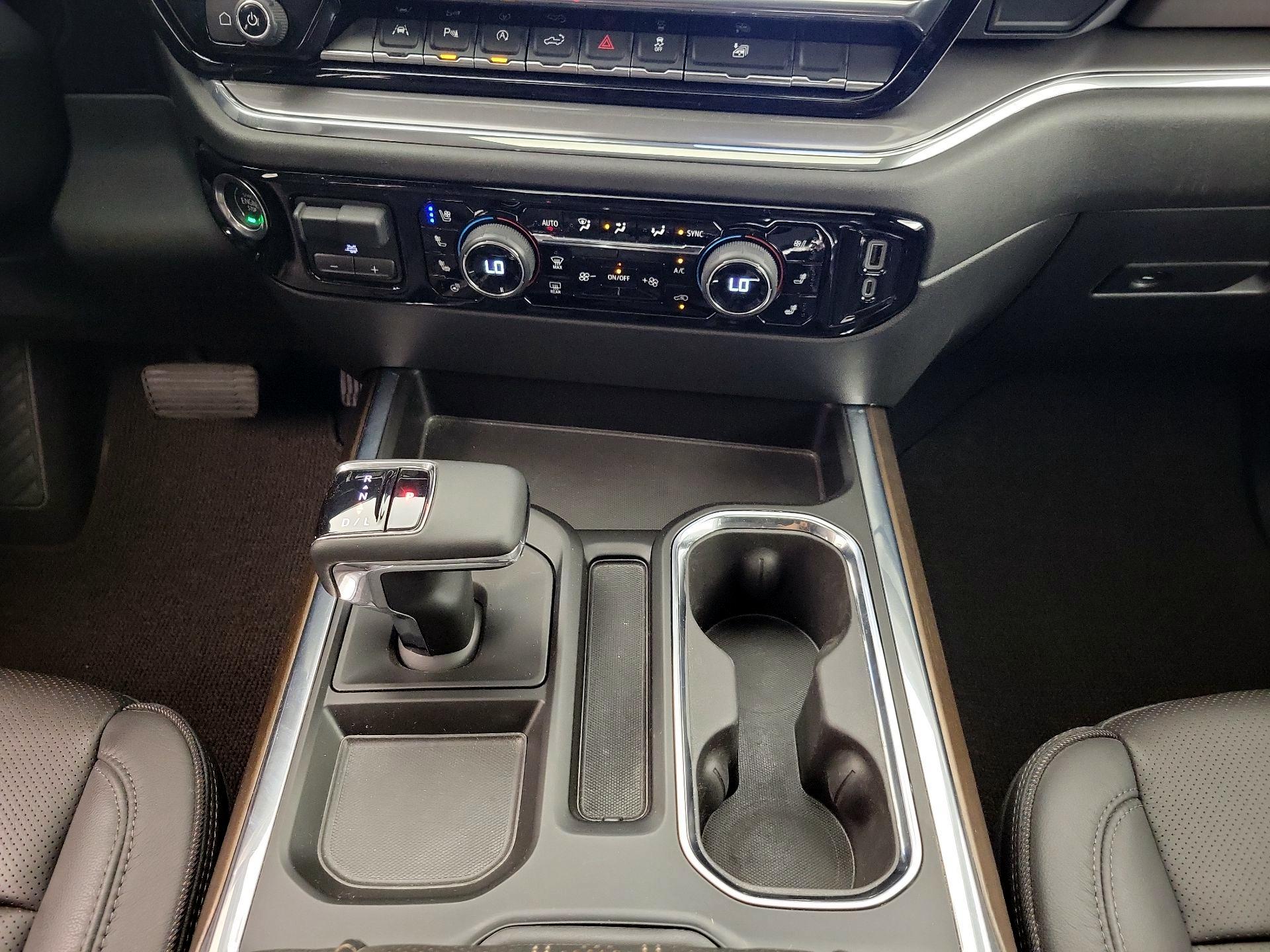 Thumbnail: 2024 Chevrolet Silverado 1500 - 17