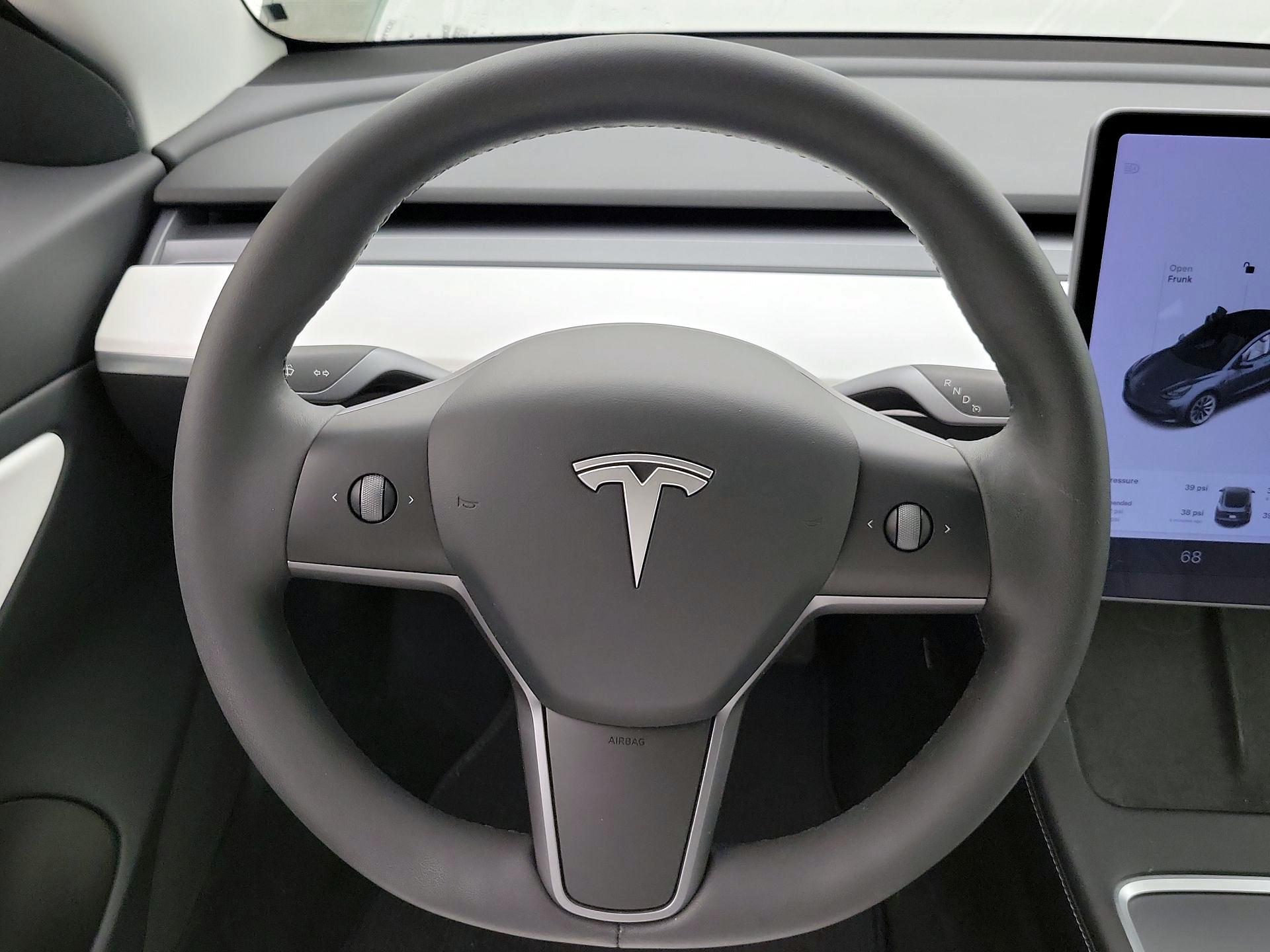 Thumbnail: 2021 Tesla Model 3 - 10