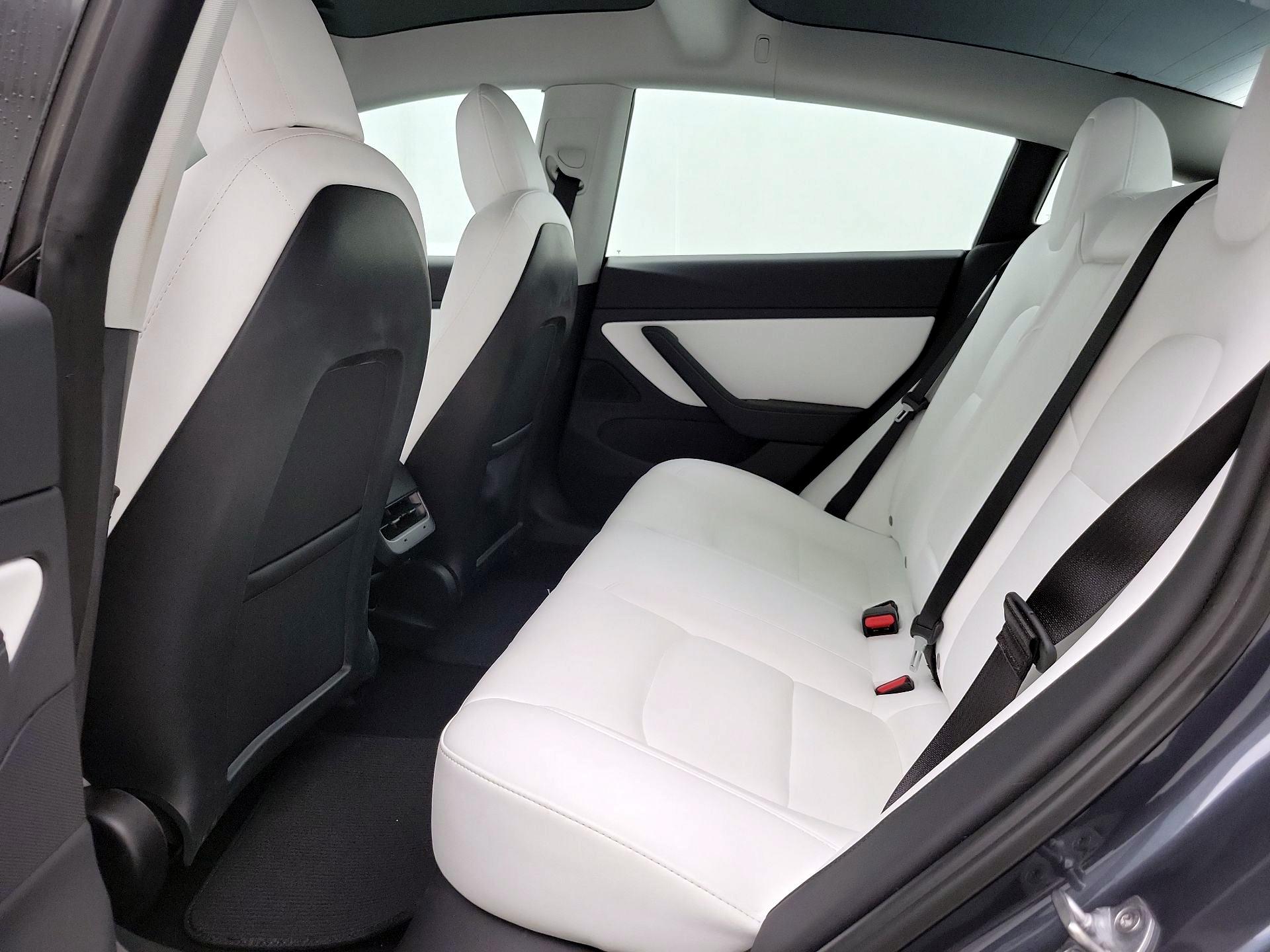 Thumbnail: 2021 Tesla Model 3 - 20