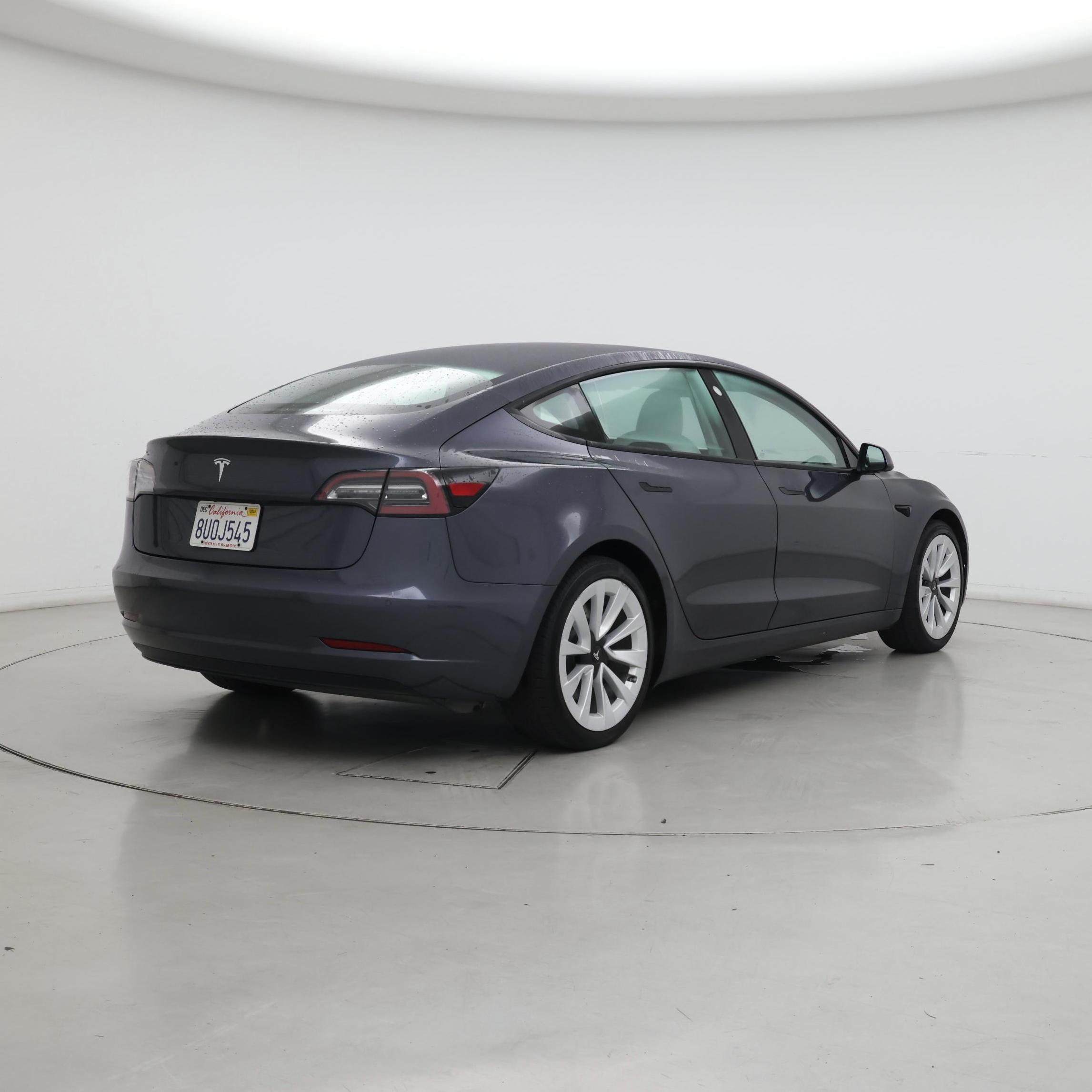 Thumbnail: 2021 Tesla Model 3 - 8