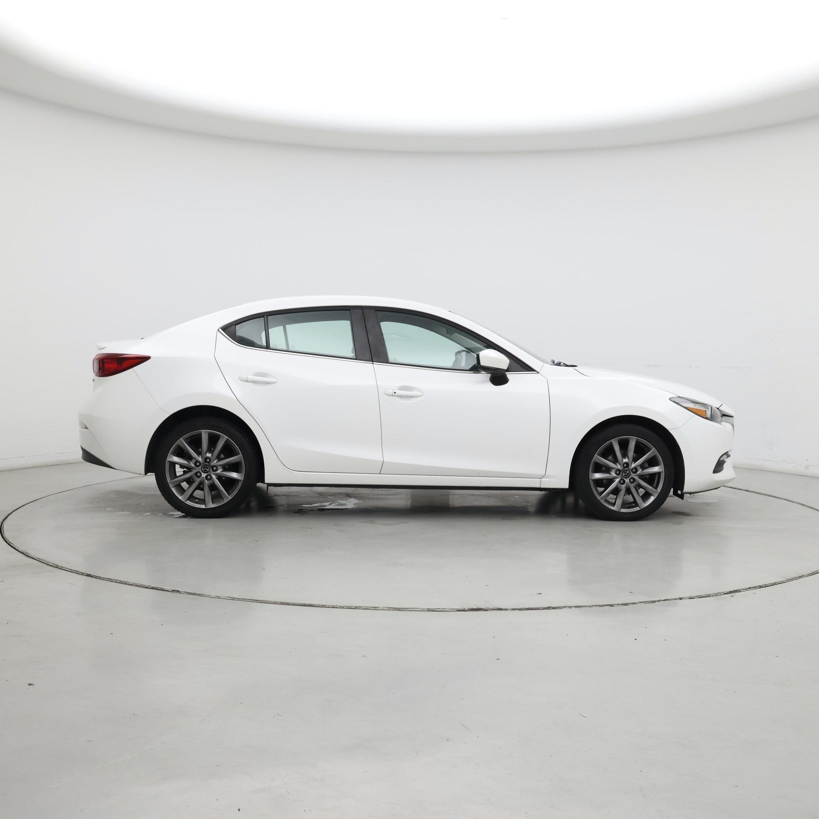 Thumbnail: 2018 Mazda Mazda3 - 7