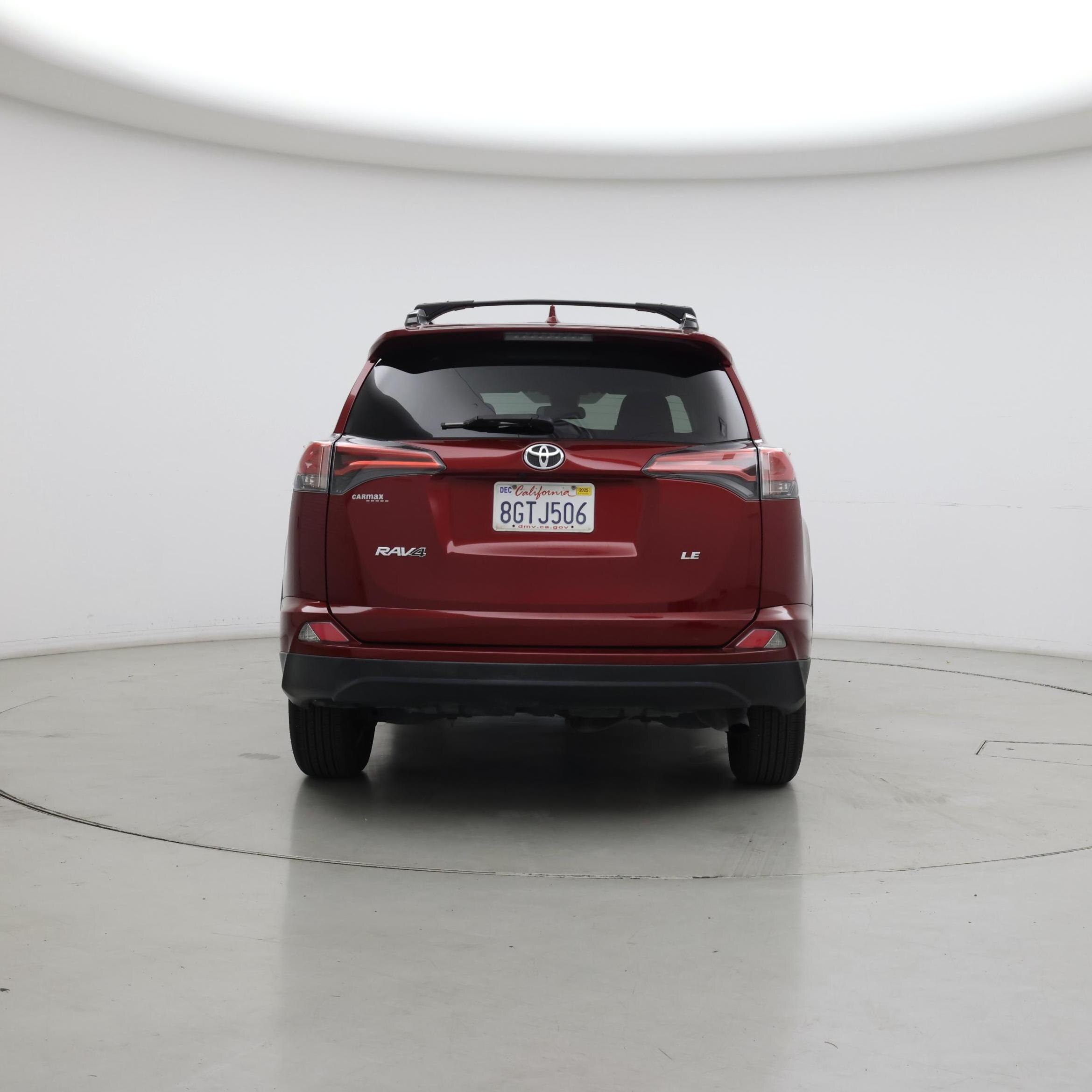 Thumbnail: 2018 Toyota RAV4 - 6