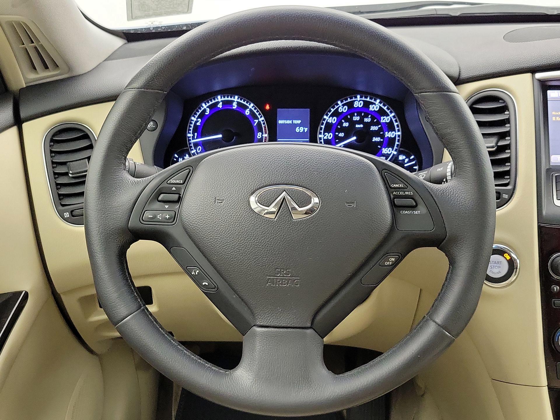 Thumbnail: 2017 INFINITI QX50 - 10