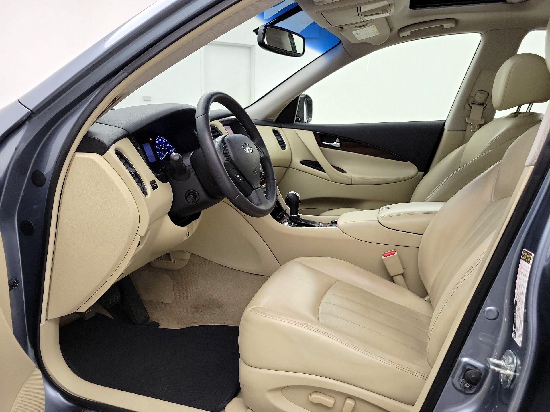 Thumbnail: 2017 INFINITI QX50 - 11