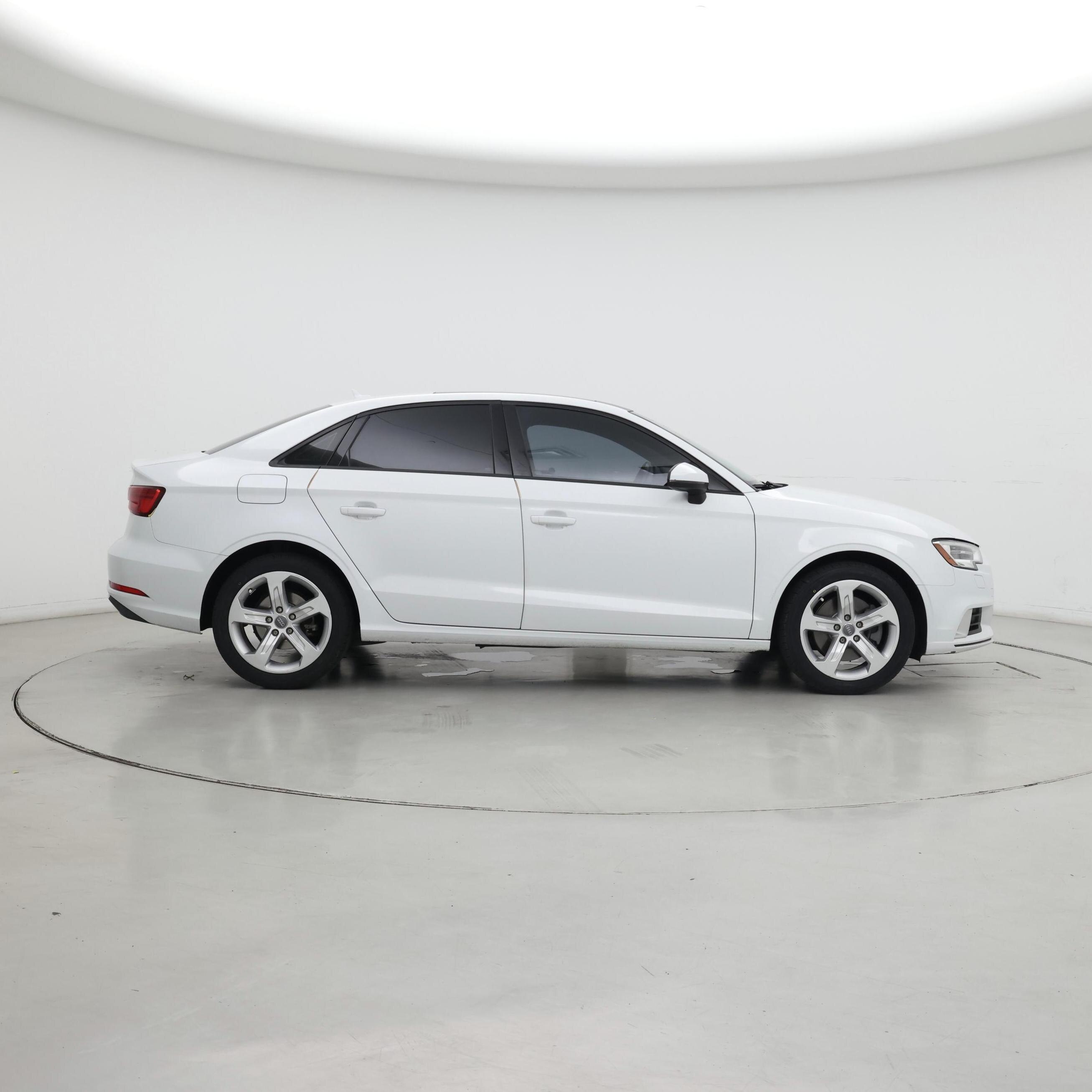 Thumbnail: 2017 Audi A3 - 7