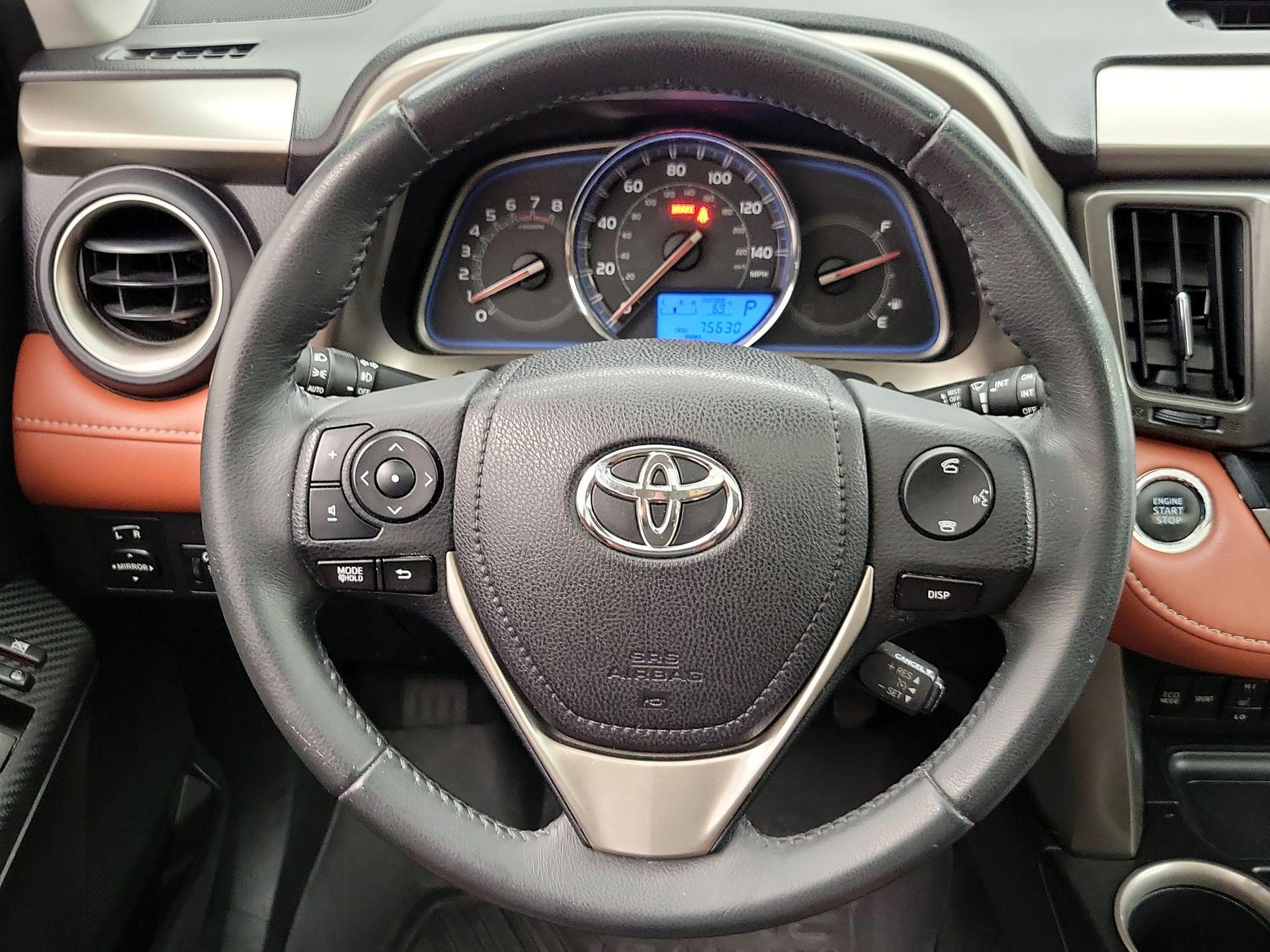 Thumbnail: 2014 Toyota RAV4 - 10