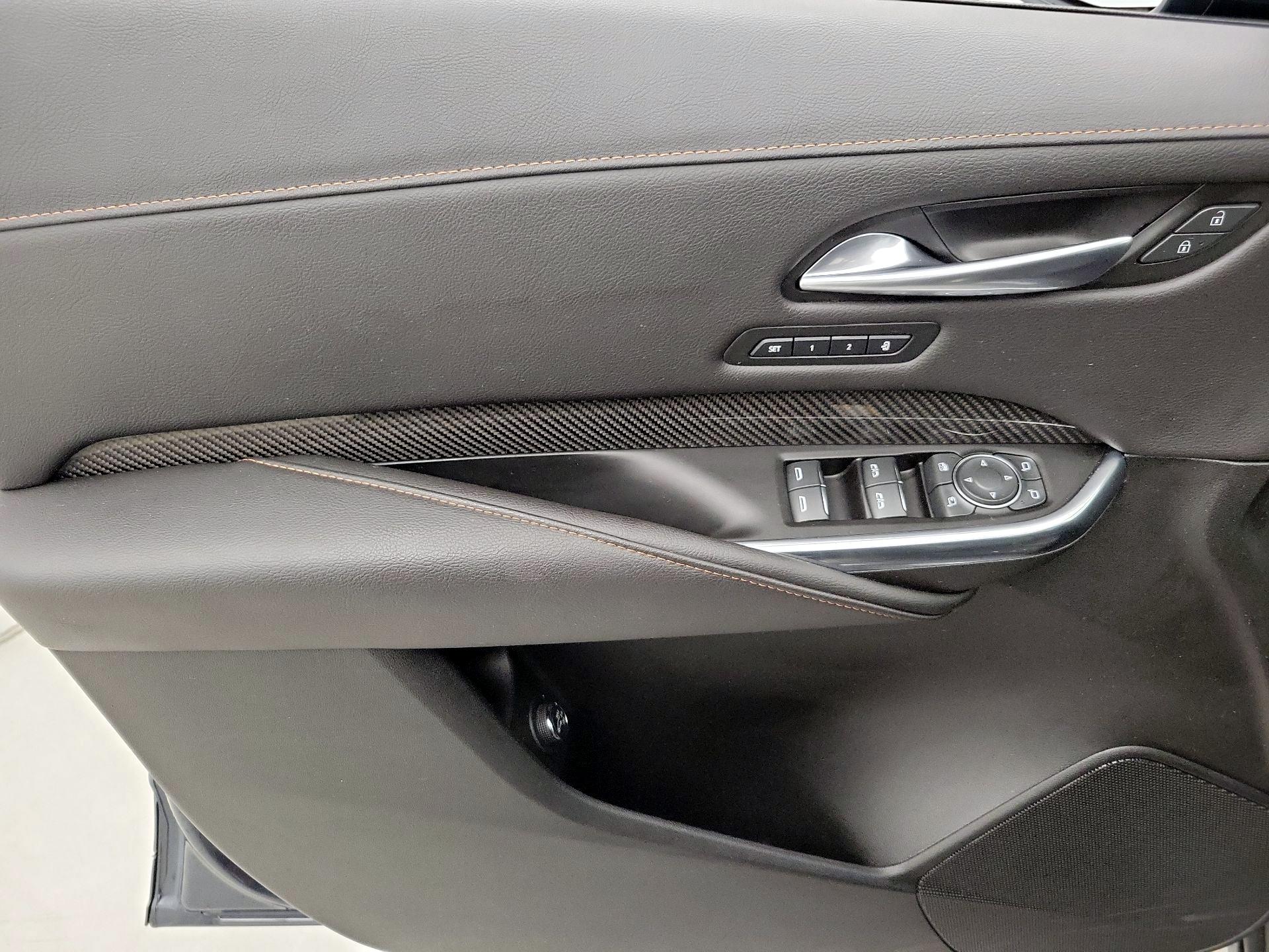 Thumbnail: 2019 Cadillac XT4 - 12