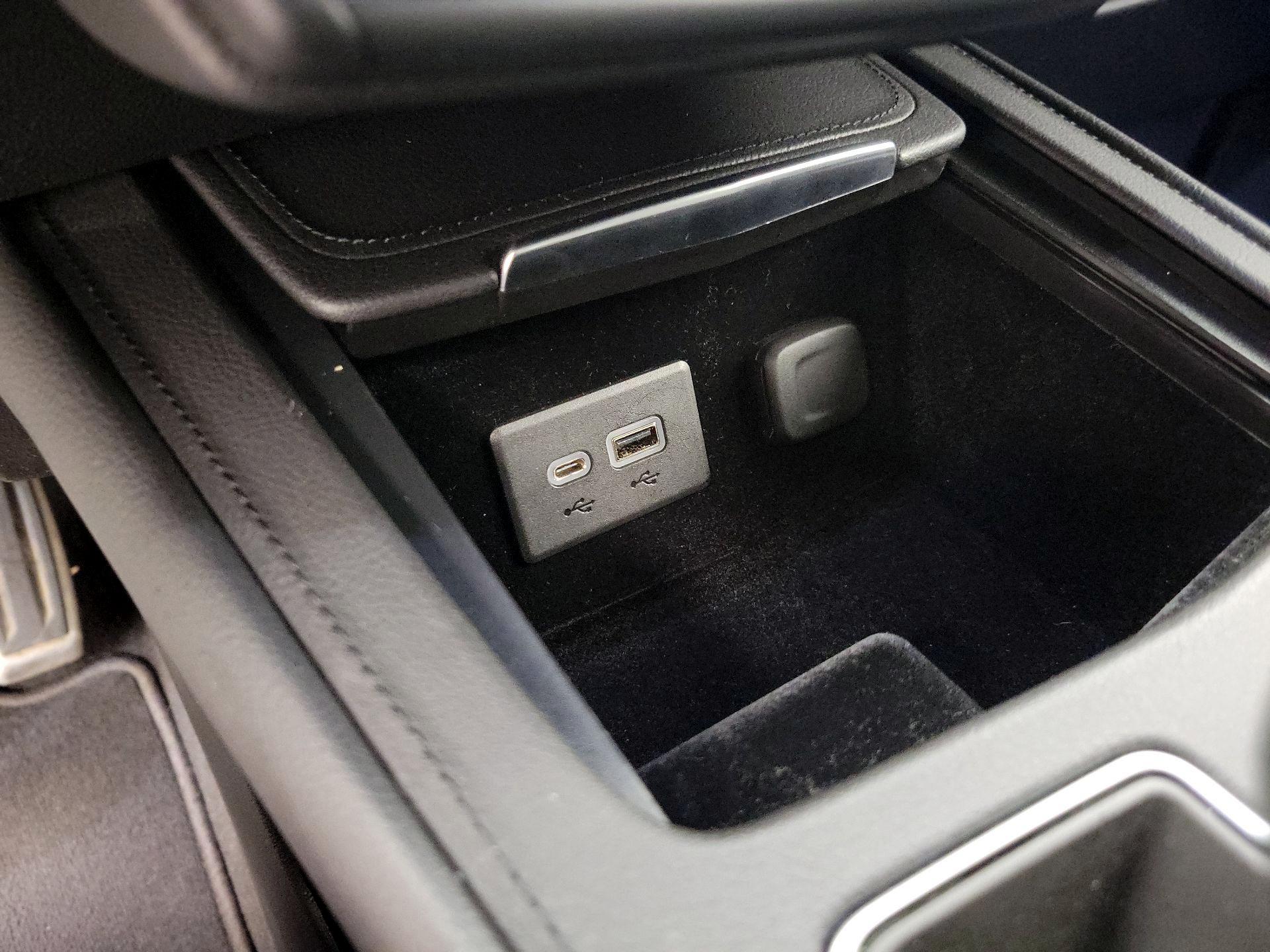 Thumbnail: 2019 Cadillac XT4 - 18