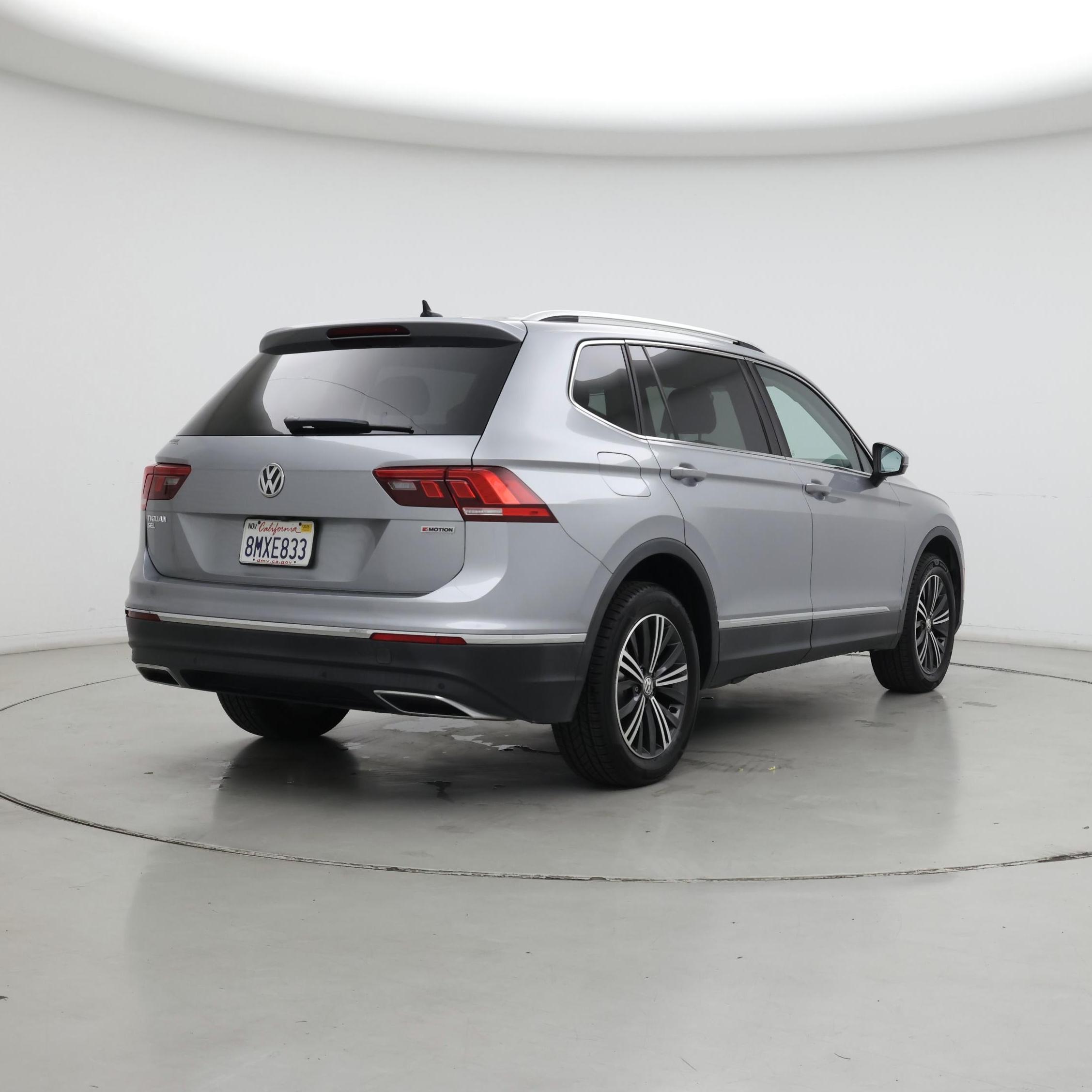 Thumbnail: 2019 Volkswagen Tiguan - 8