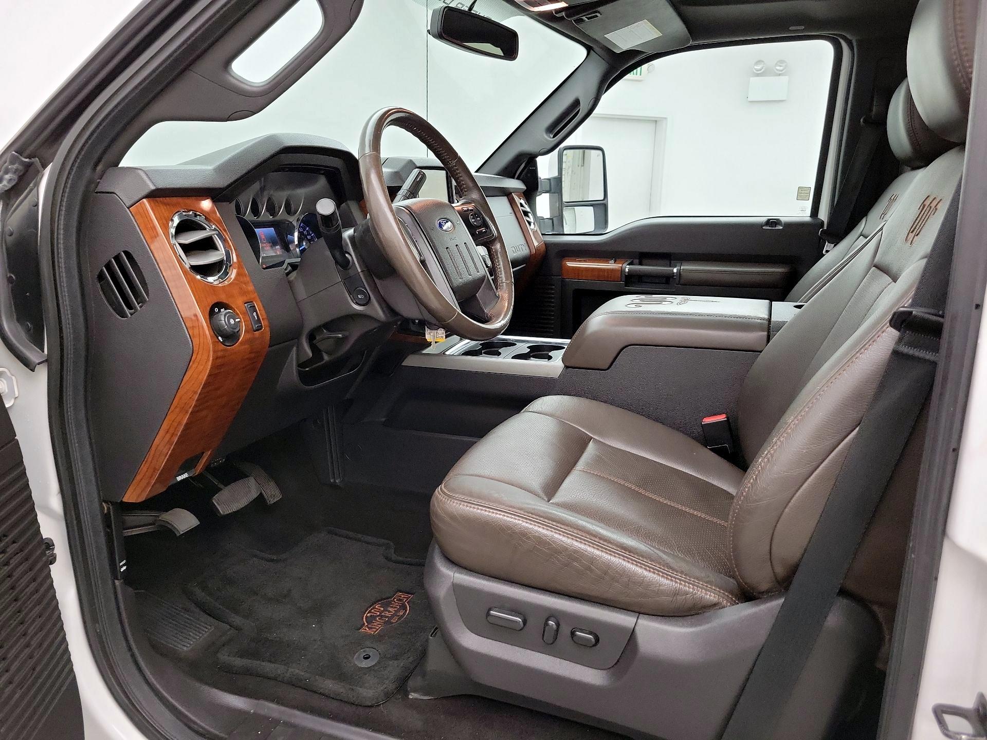 Thumbnail: 2016 Ford F-350 - 11