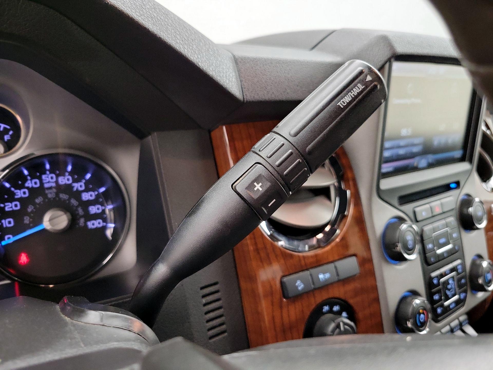 Thumbnail: 2016 Ford F-350 - 17