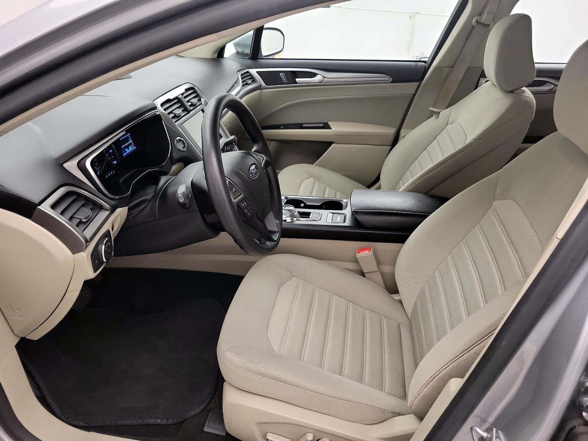 Thumbnail: 2020 Ford Fusion - 11