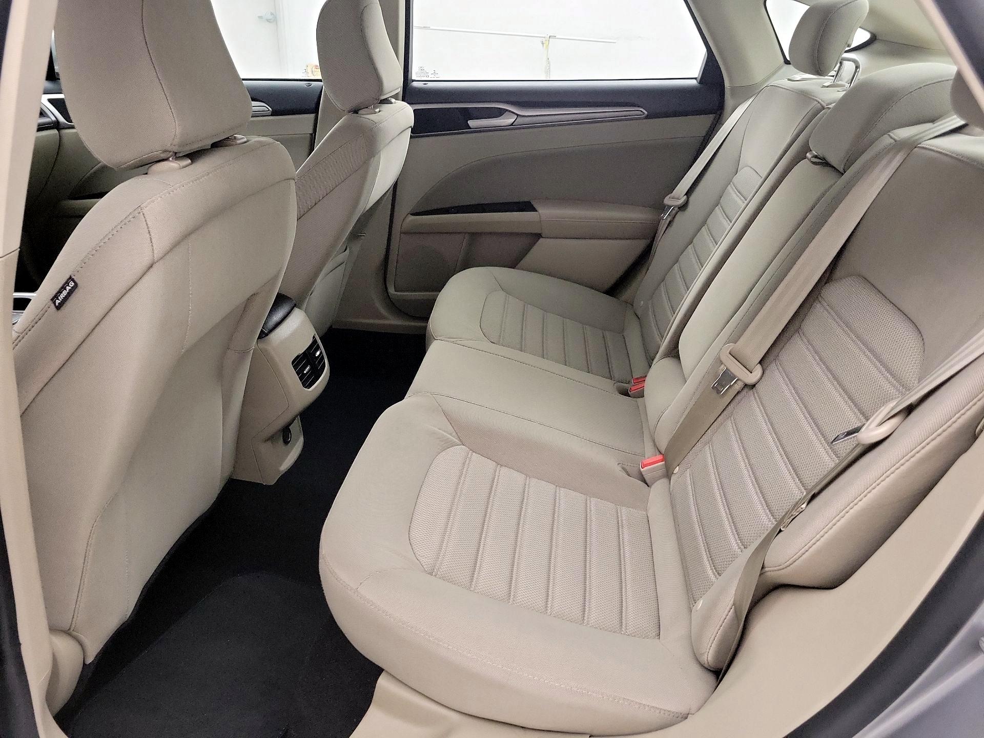 Thumbnail: 2020 Ford Fusion - 20