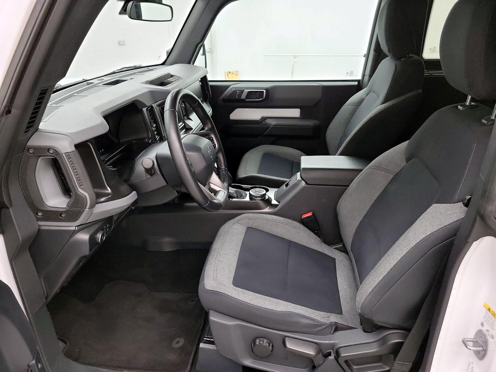 Thumbnail: 2021 Ford Bronco - 11