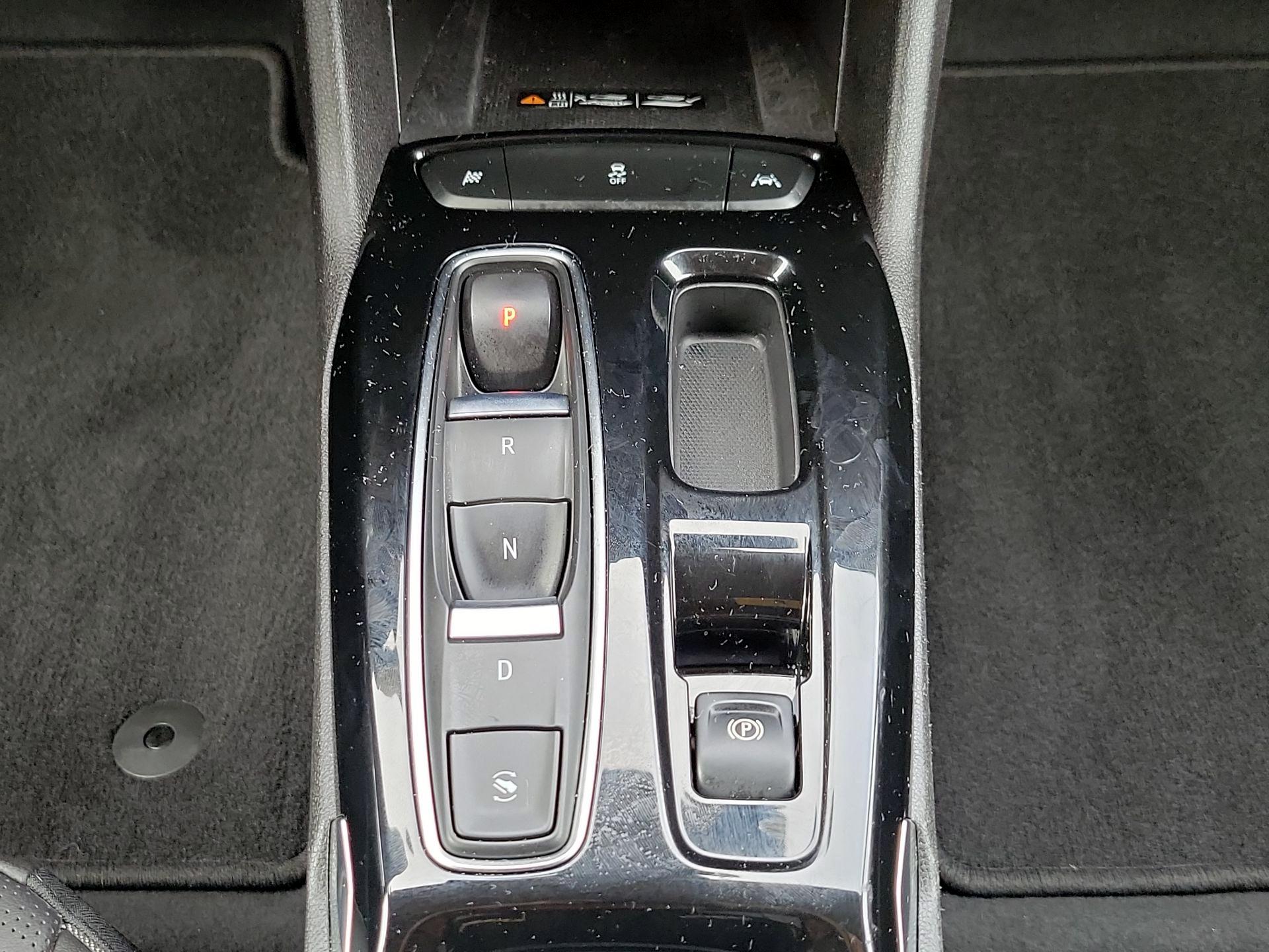 Thumbnail: 2023 Chevrolet Bolt EUV - 17