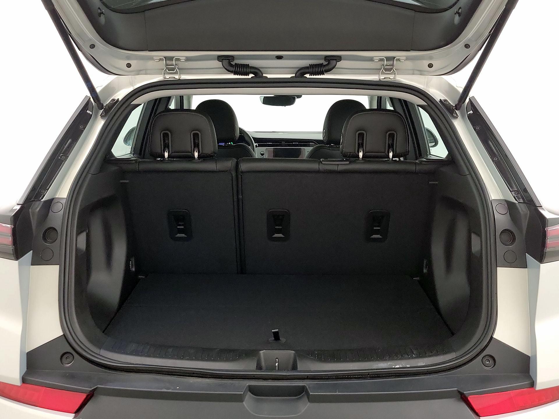 Thumbnail: 2023 Chevrolet Bolt EUV - 20