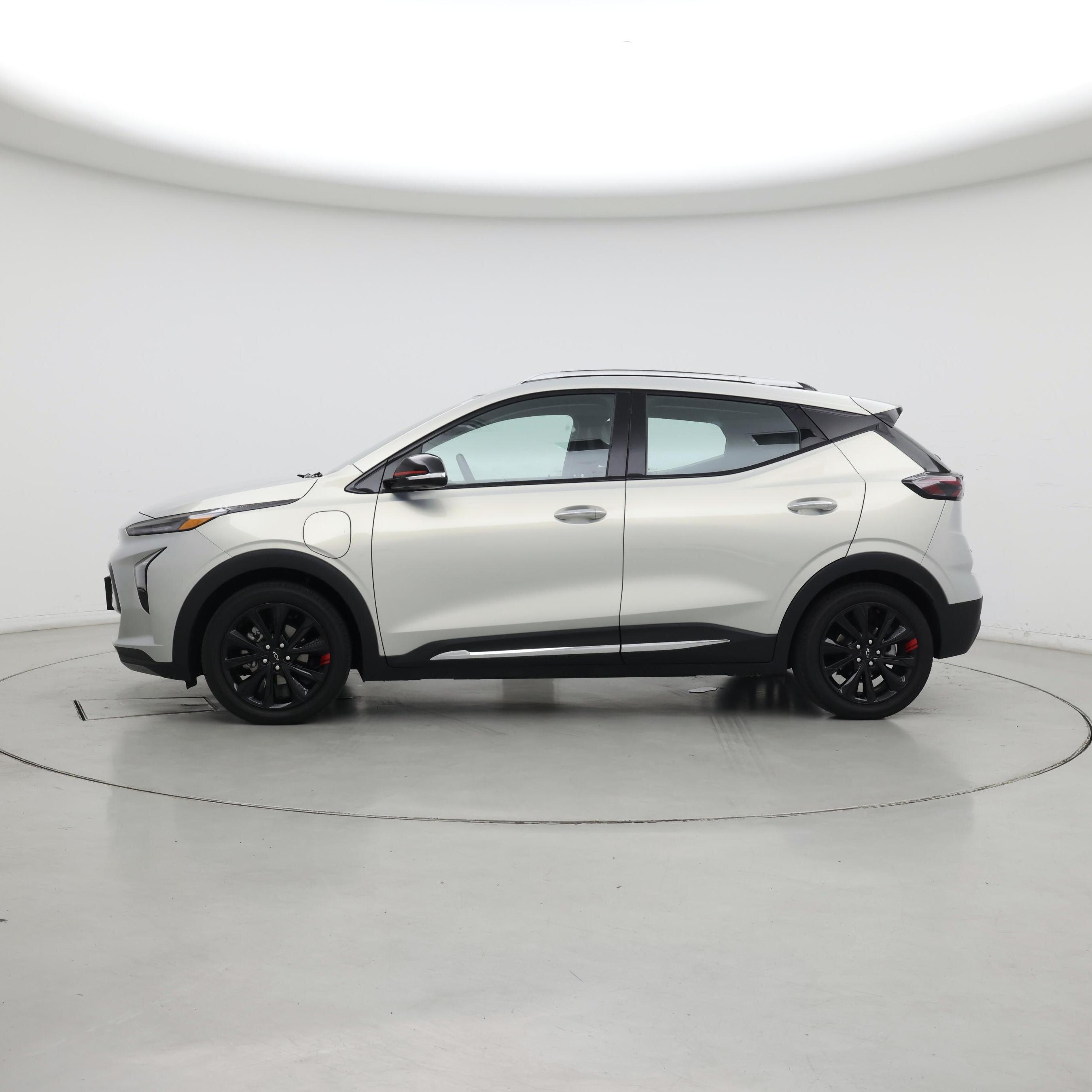 Thumbnail: 2023 Chevrolet Bolt EUV - 3