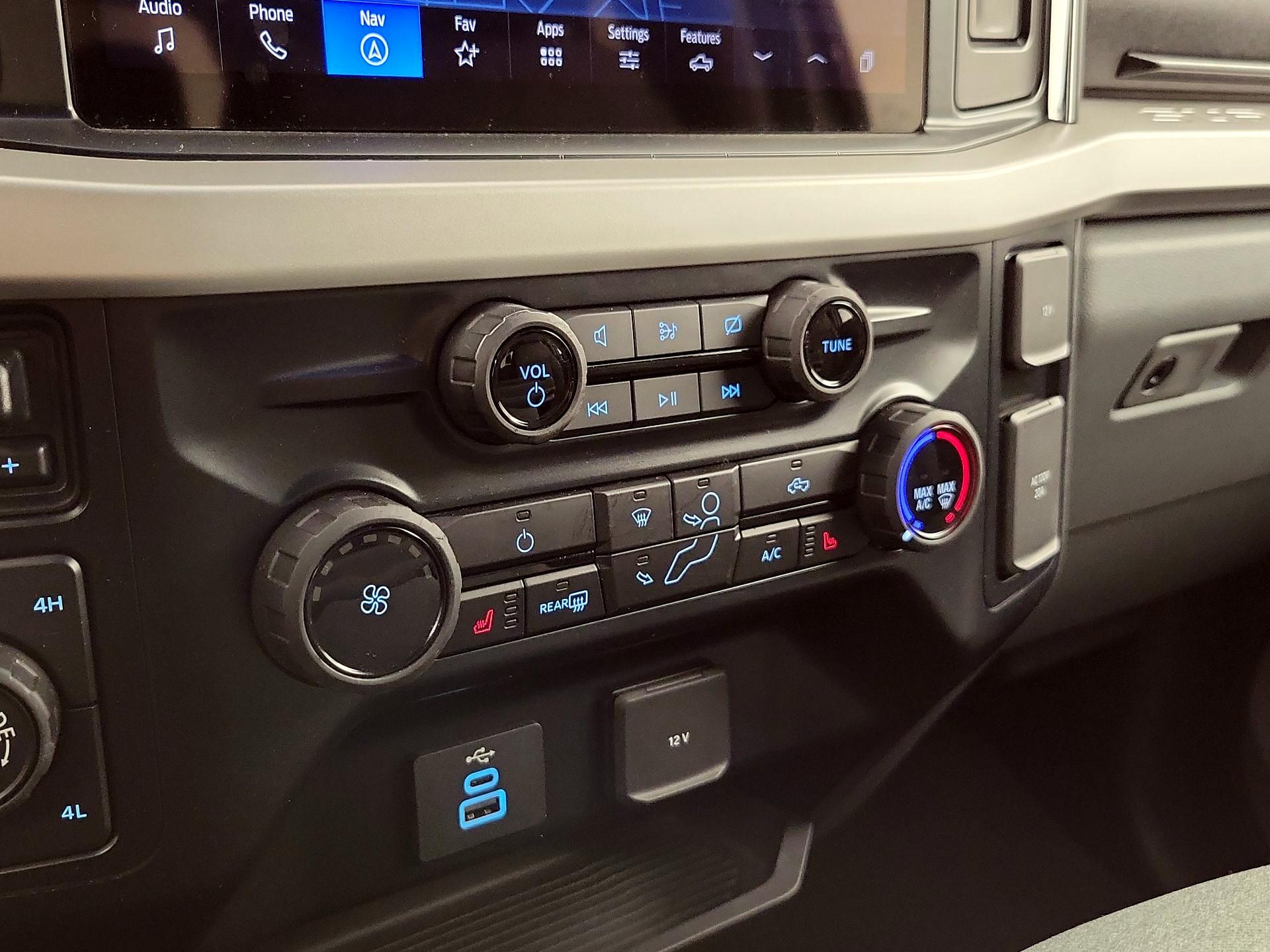 Thumbnail: 2023 Ford F-250 - 17