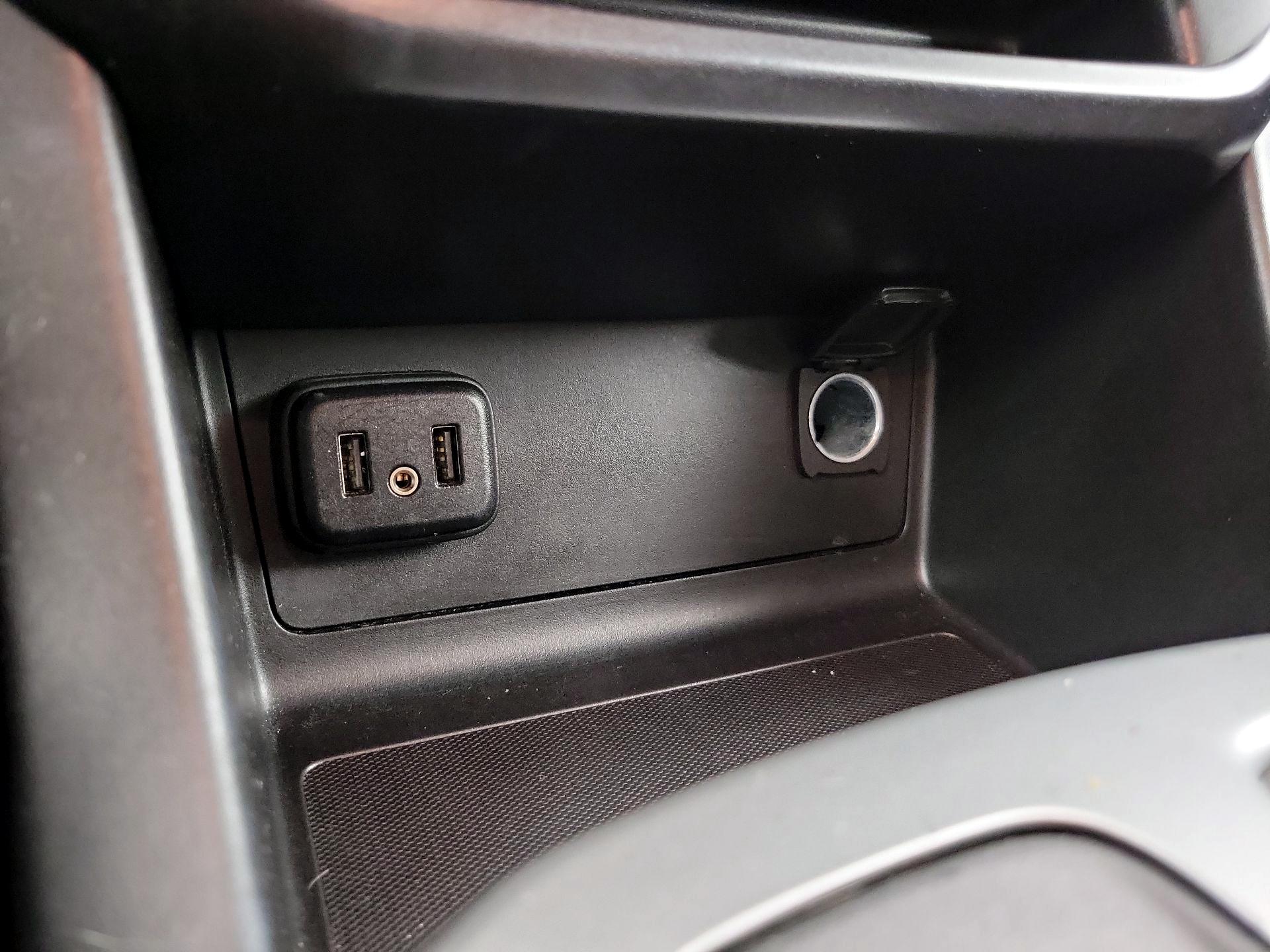 Thumbnail: 2022 Chevrolet Colorado - 18