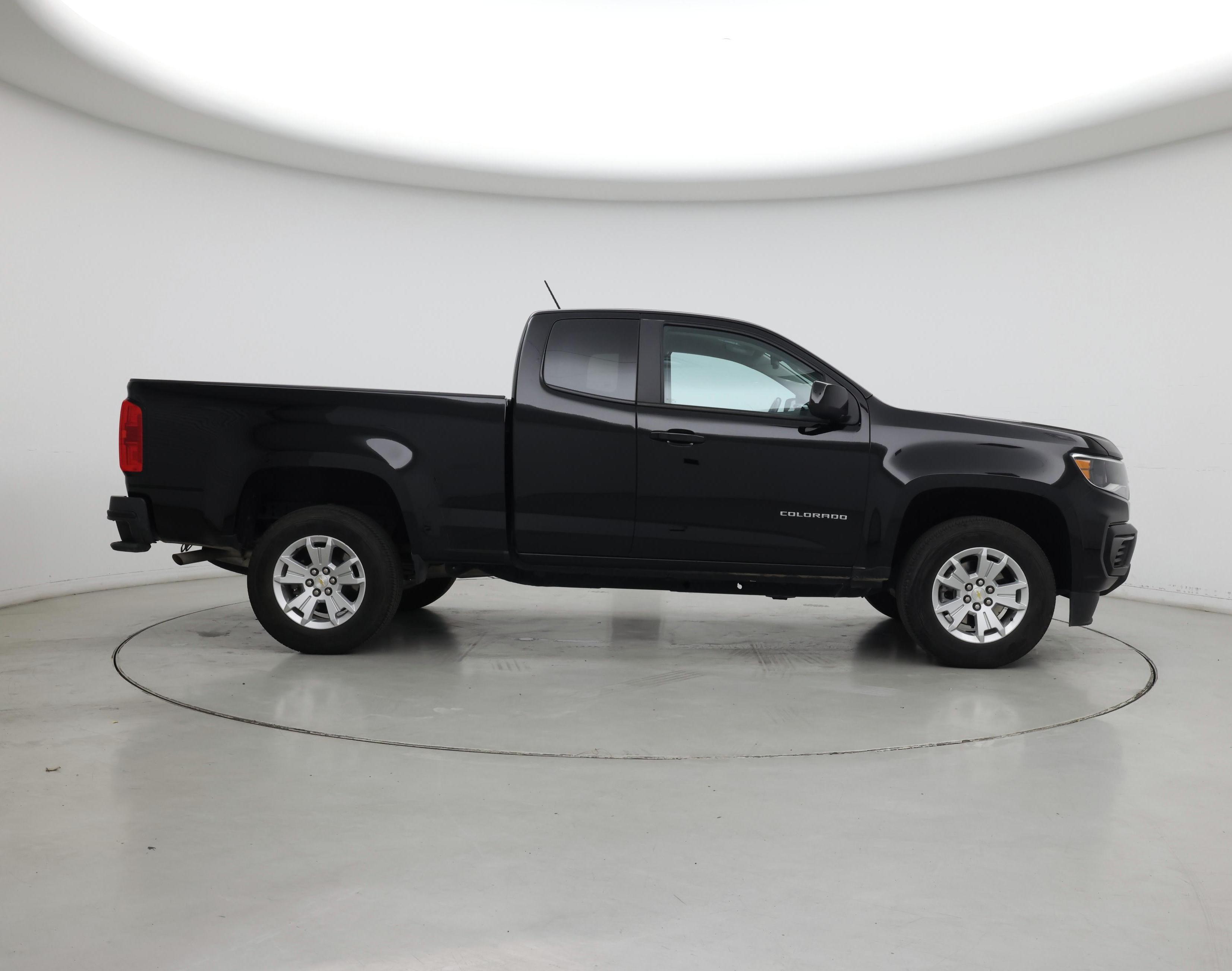 Thumbnail: 2022 Chevrolet Colorado - 7