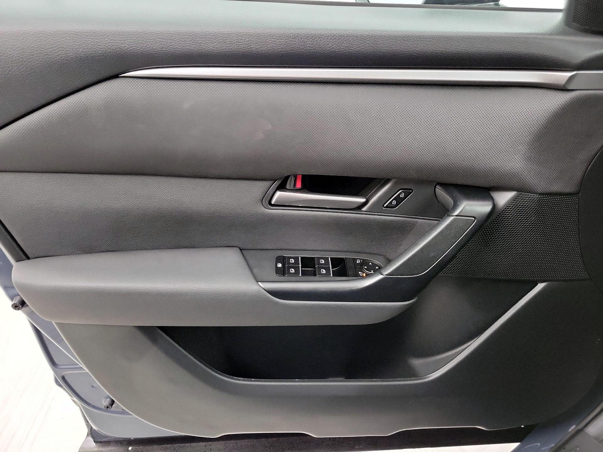 Thumbnail: 2025 Mazda CX-50 - 12