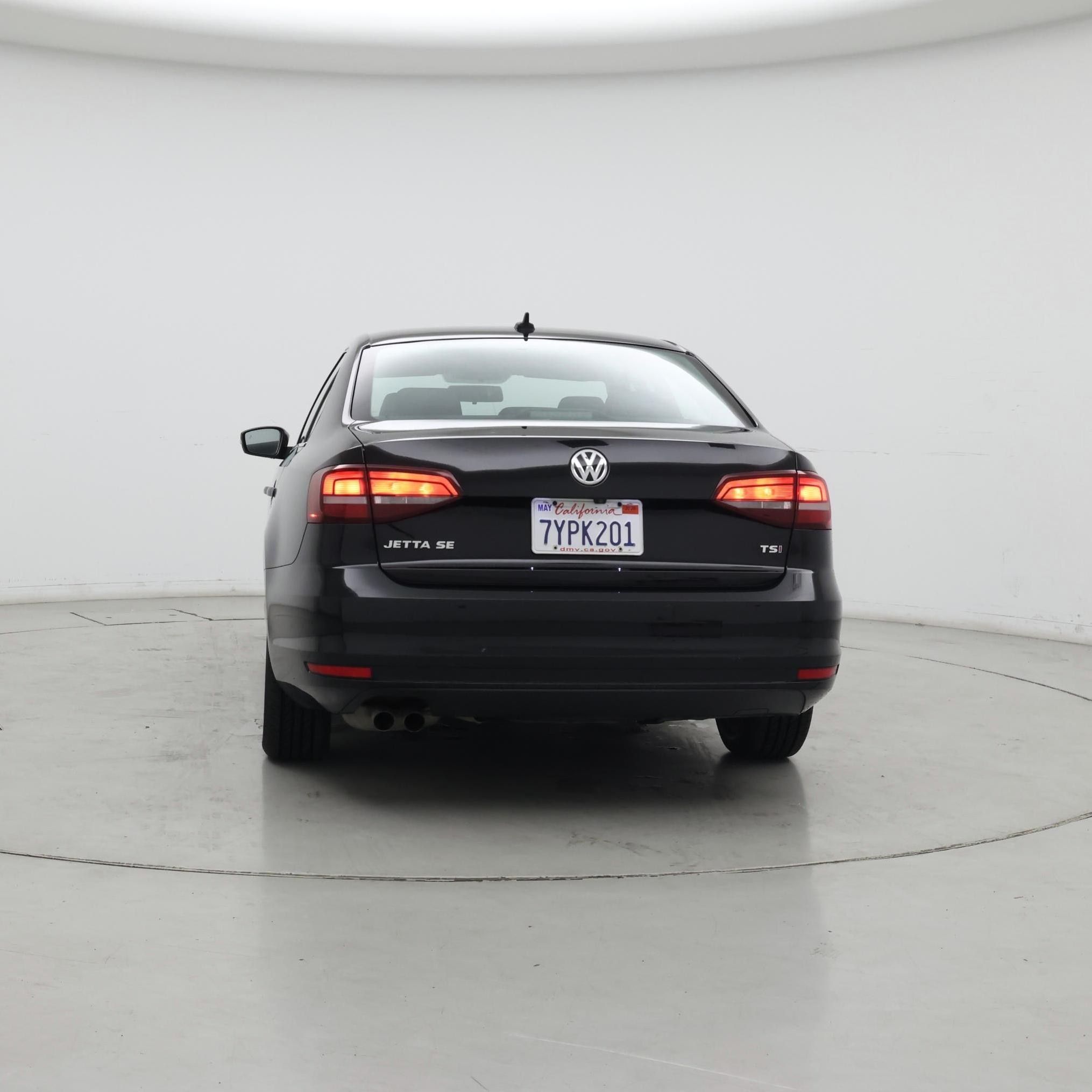 Thumbnail: 2017 Volkswagen Jetta - 6