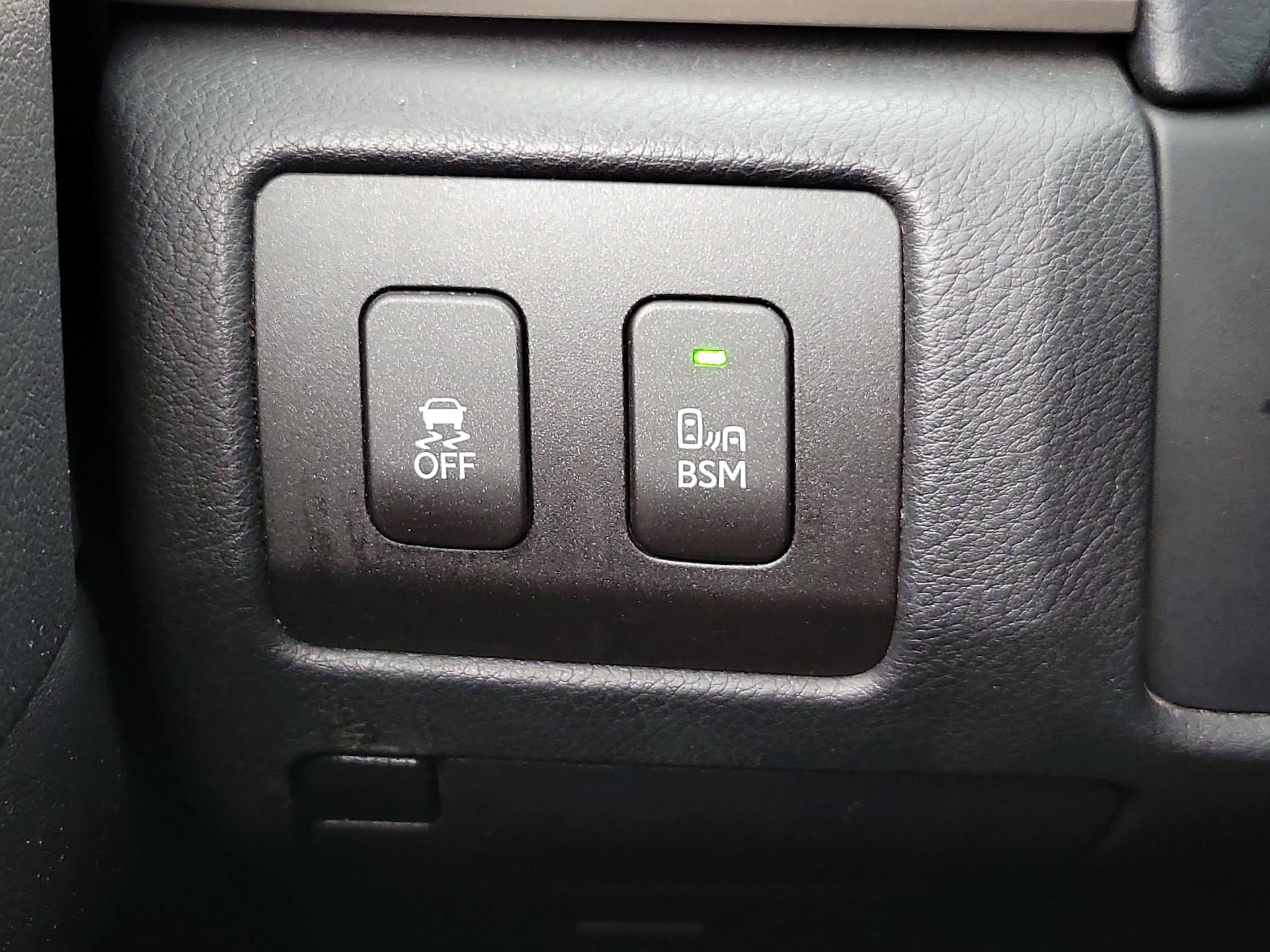 Thumbnail: 2015 Lexus GS - 13