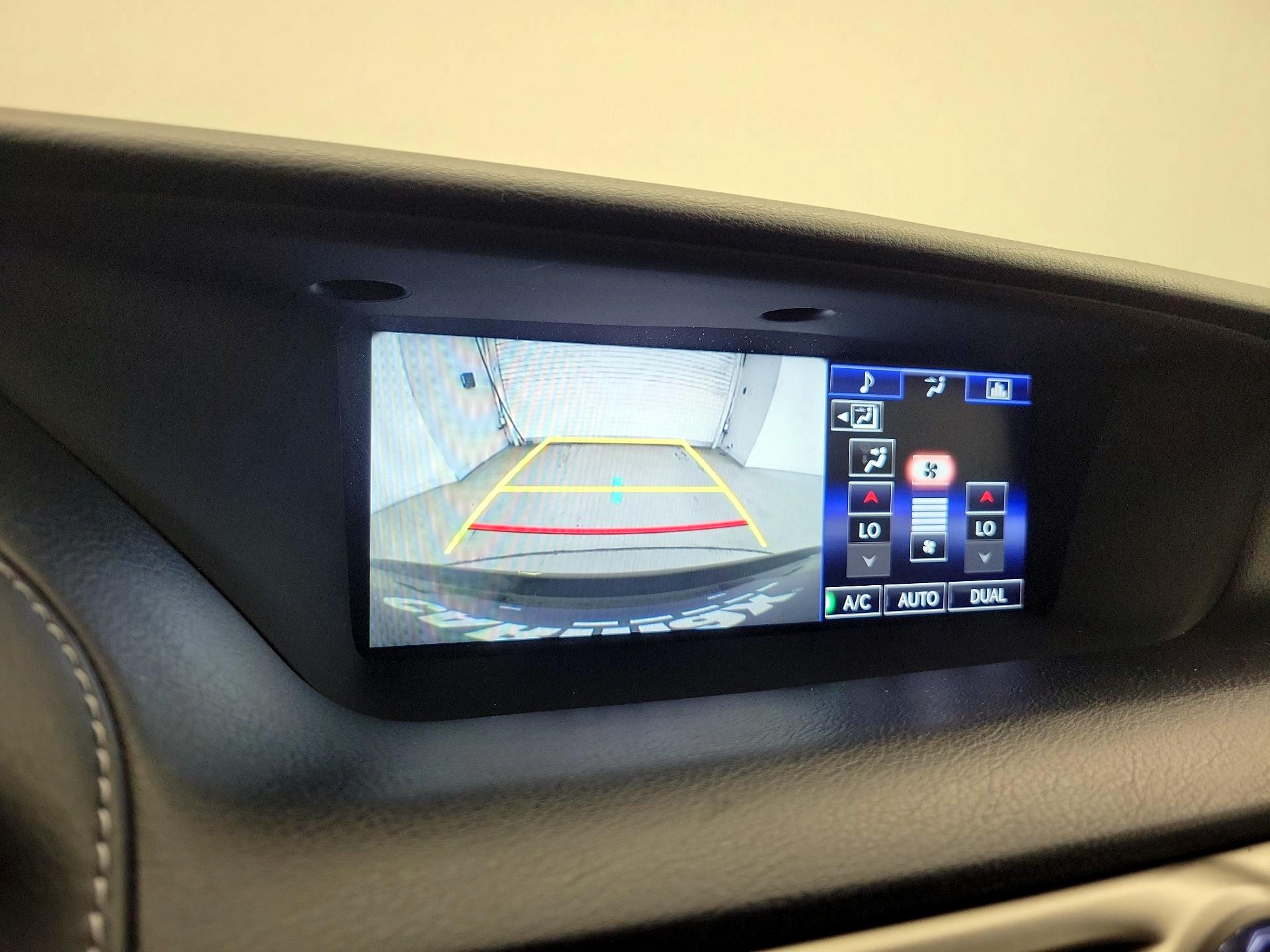 Thumbnail: 2015 Lexus GS - 15