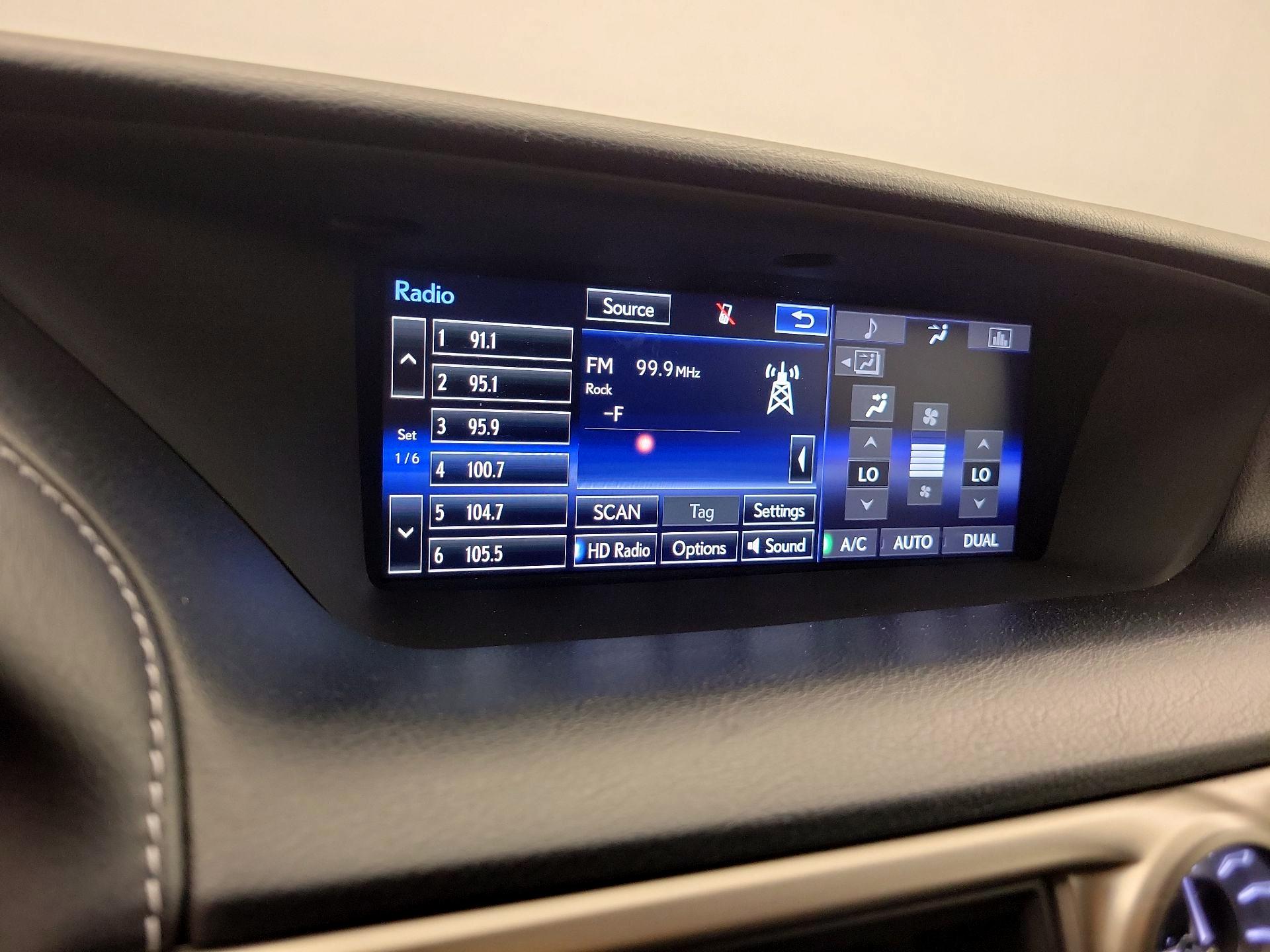 Thumbnail: 2015 Lexus GS - 16